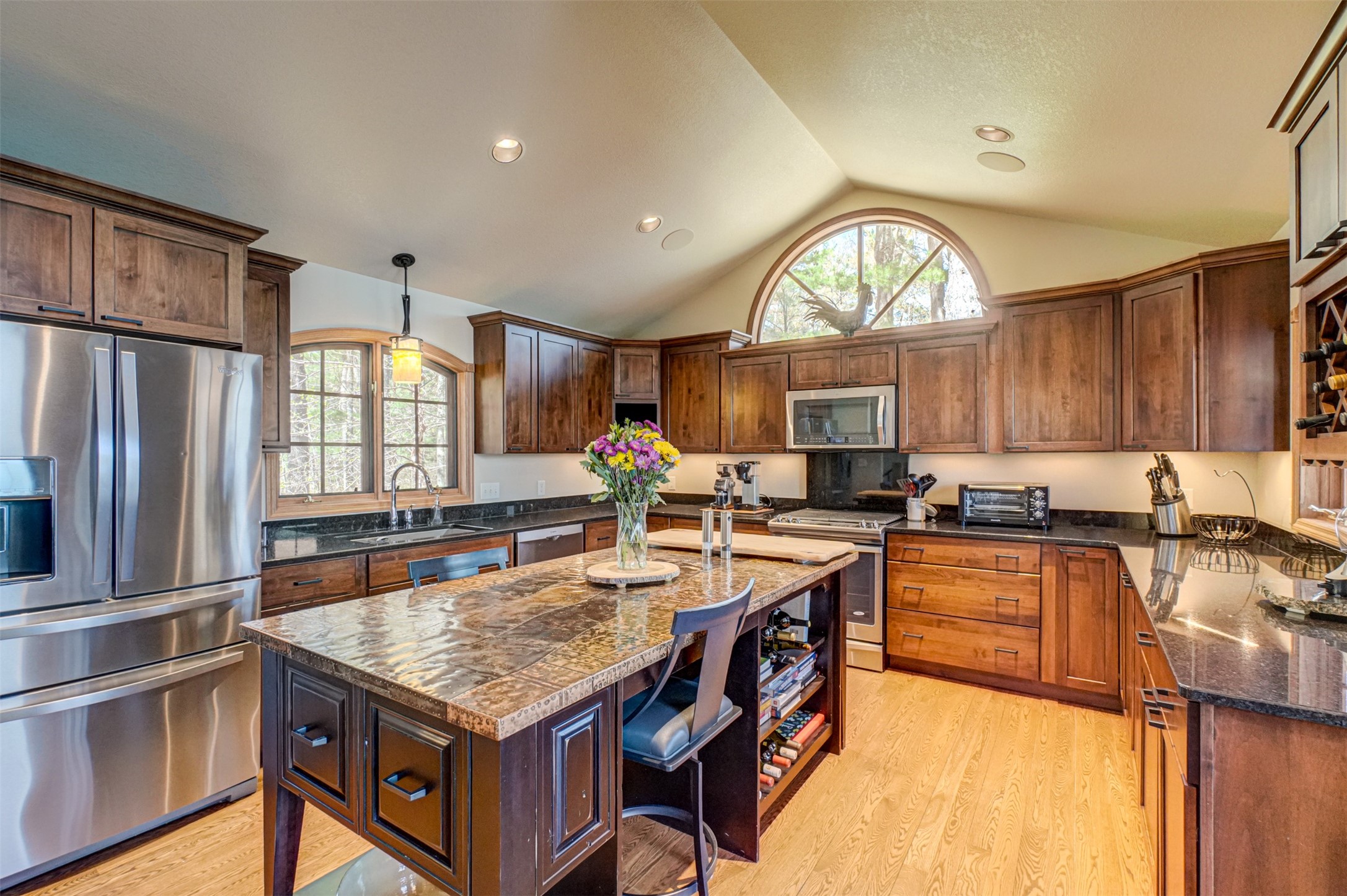 8048 N County Highway K Property Photo 6