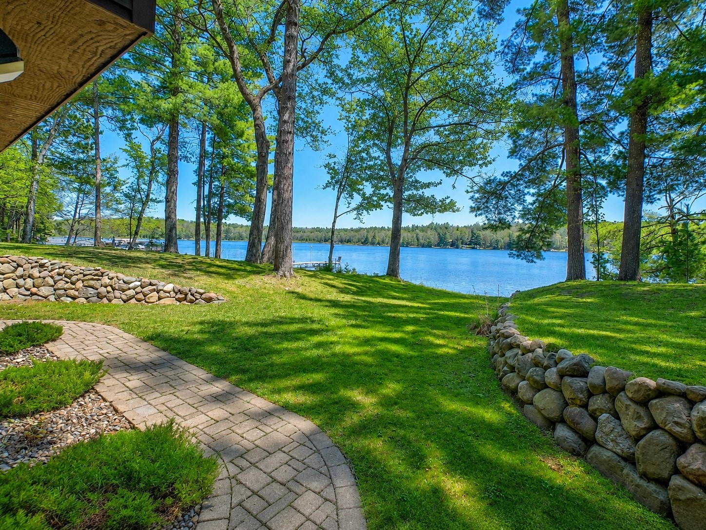 8048 N County Highway K Property Photo 35
