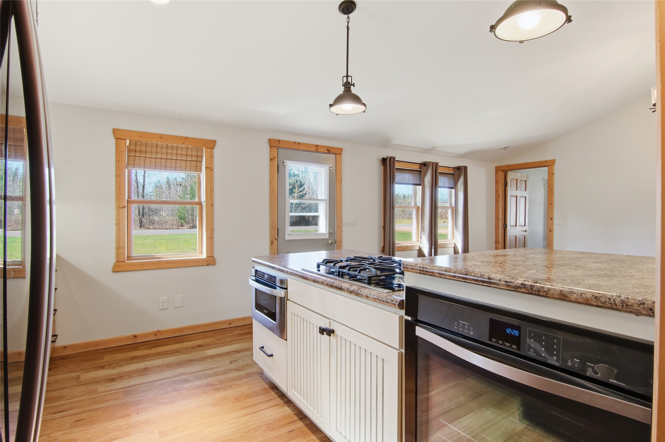 1930 Pinewood Avenue Property Photo 9