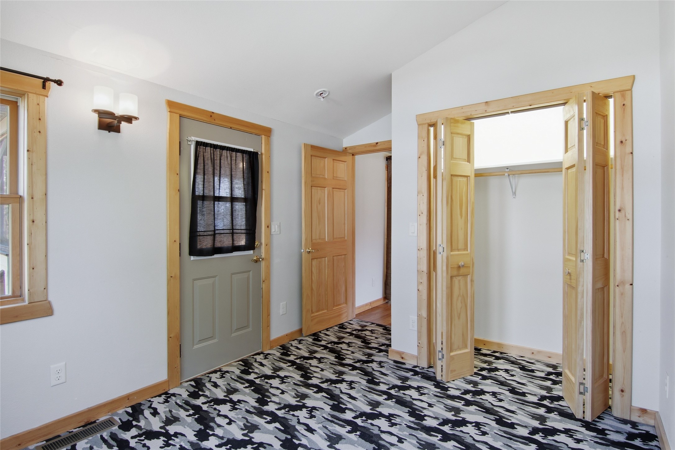1930 Pinewood Avenue Property Photo 15