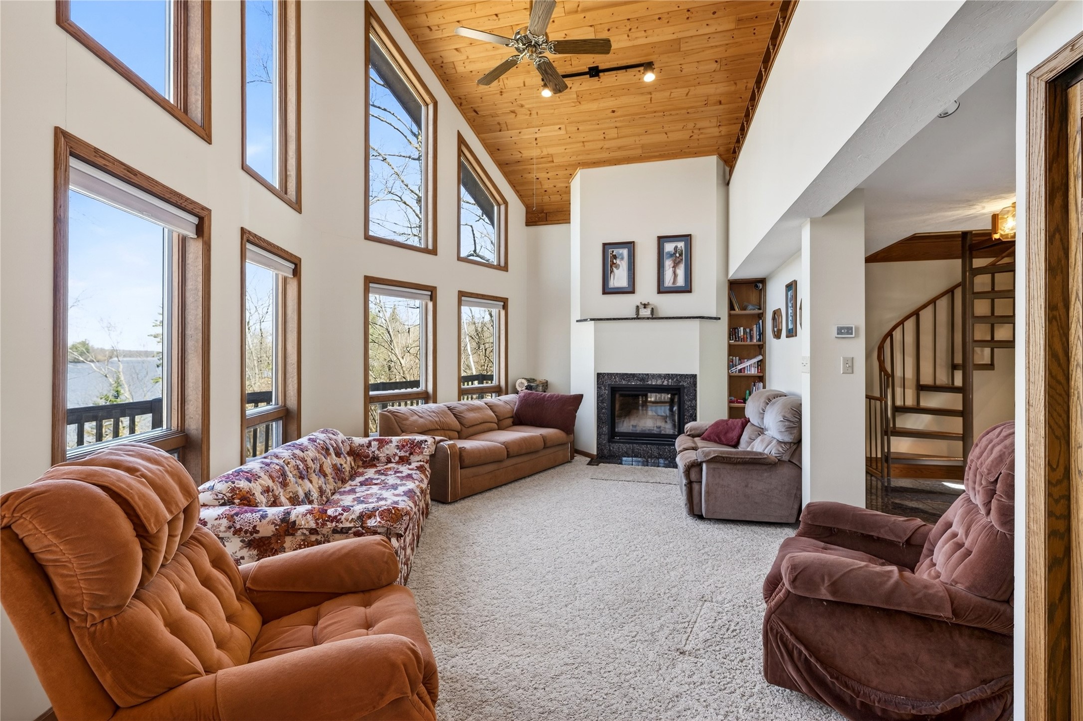 2750 28th Street Property Photo 11