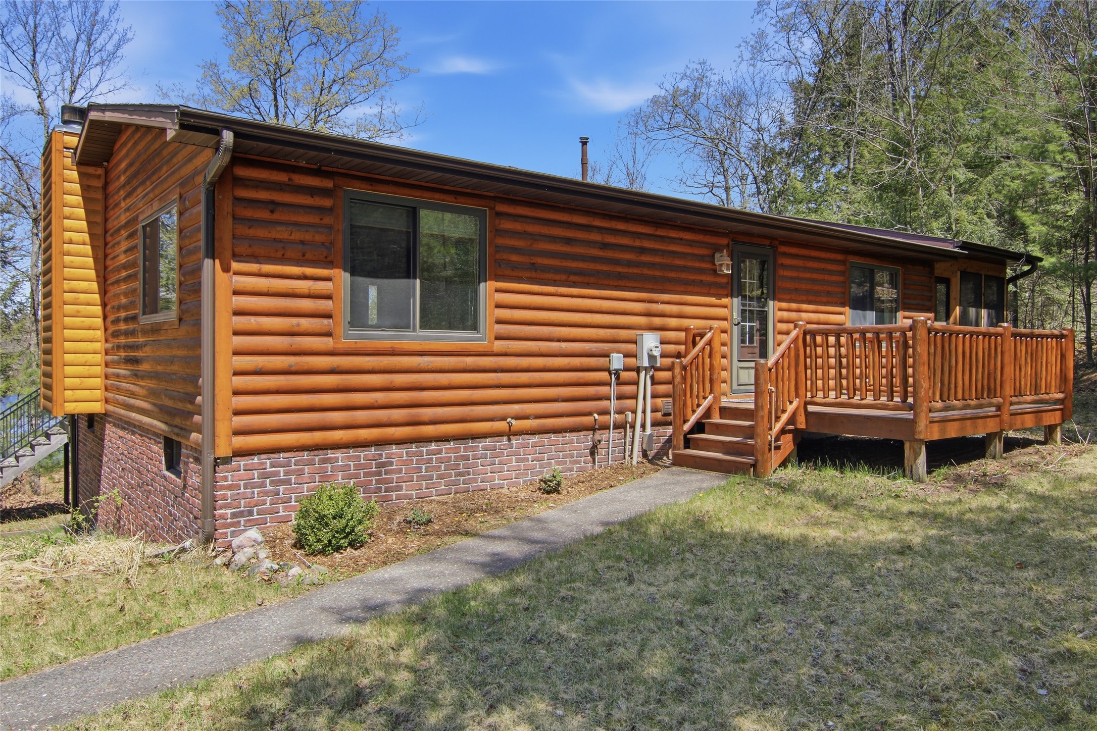 7998w Moose Lake Road Property Photo 2