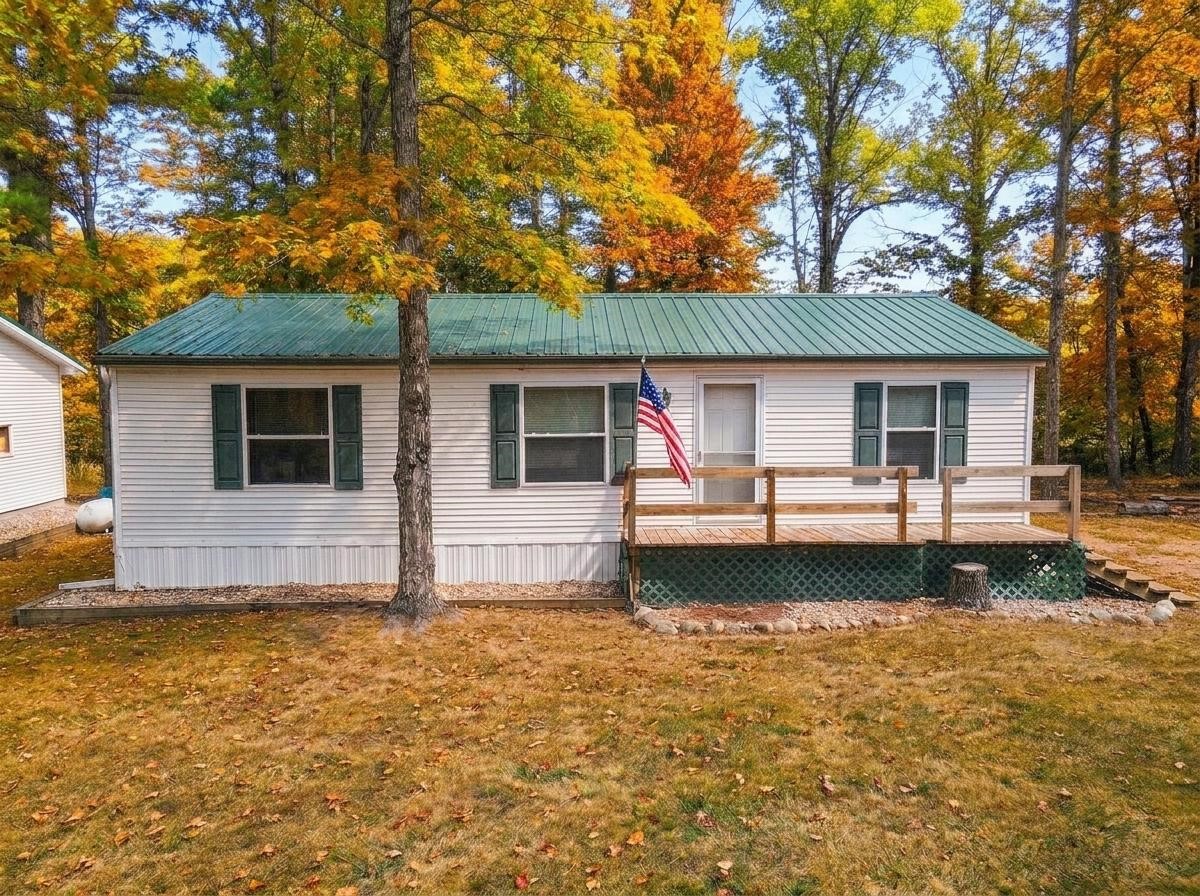 2753 28 1/2 Street Property Photo 7