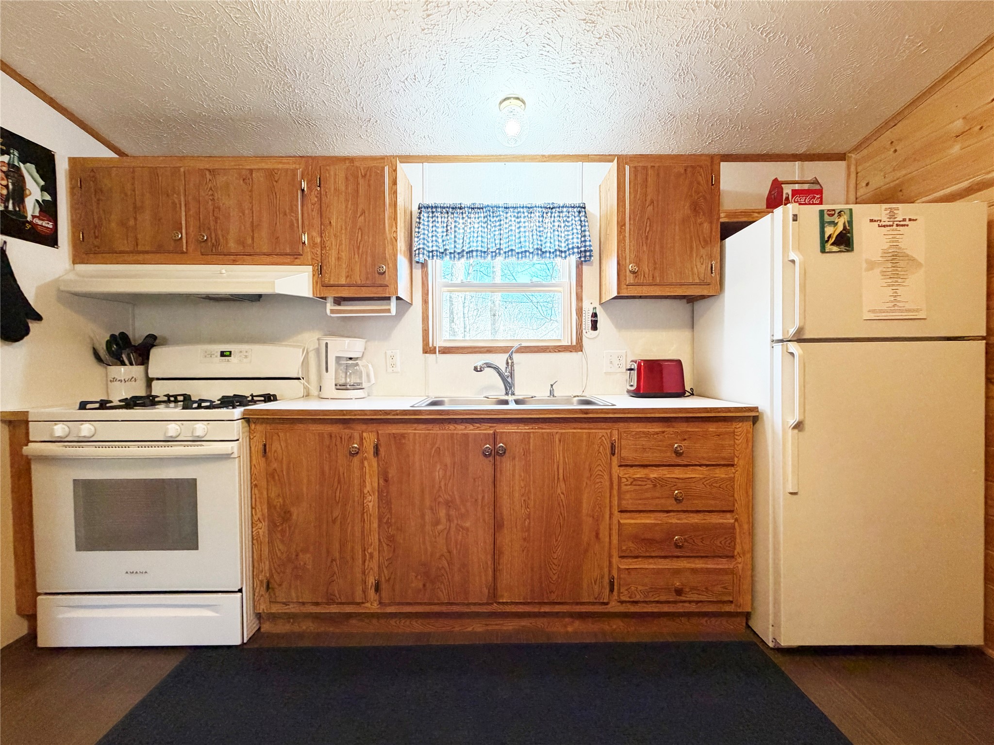 2753 28 1/2 Street Property Photo 9