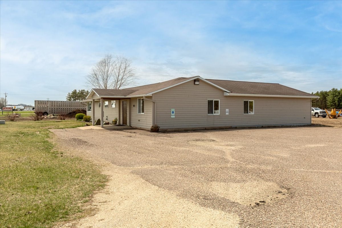 N6387 State Highway 25 Property Photo 1