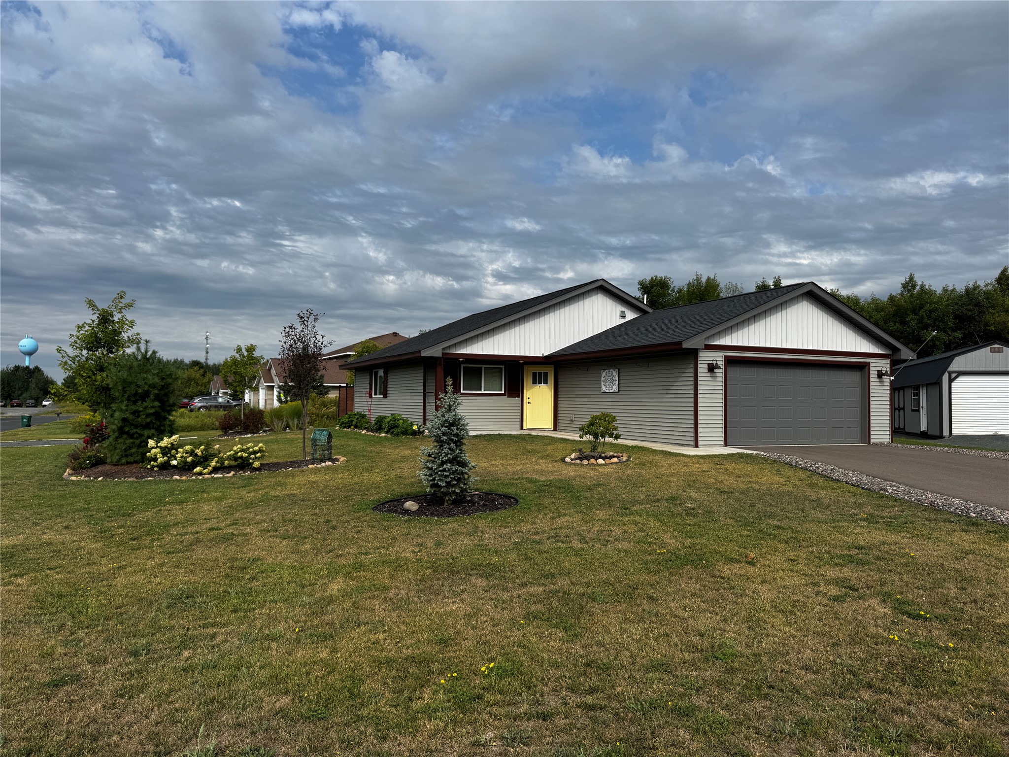 1302 Greentree Drive Property Photo 1