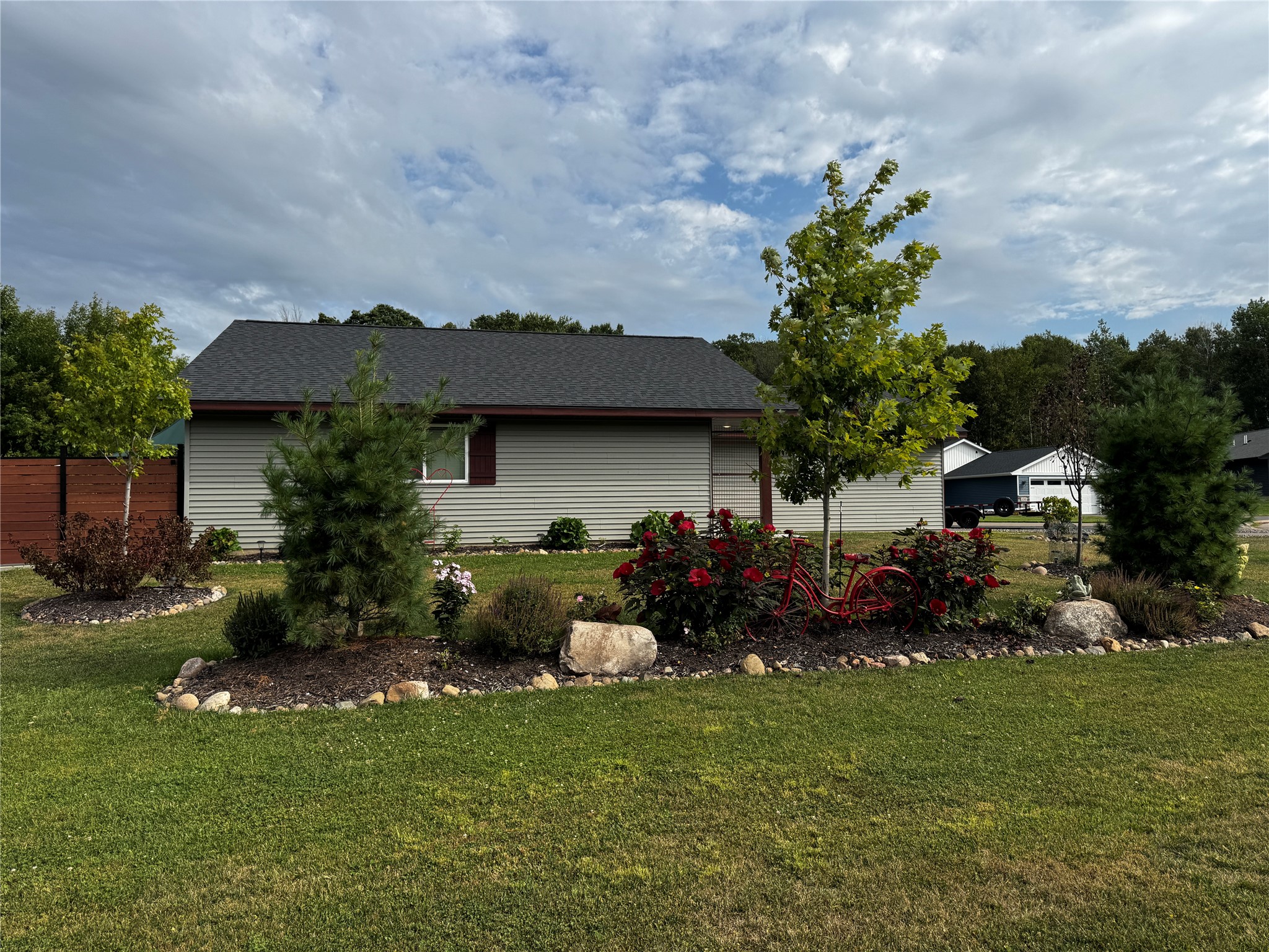 1302 Greentree Drive Property Photo 4