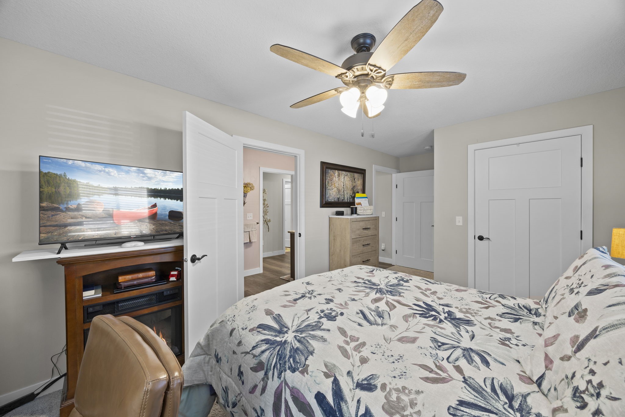 1302 Greentree Drive Property Photo 23