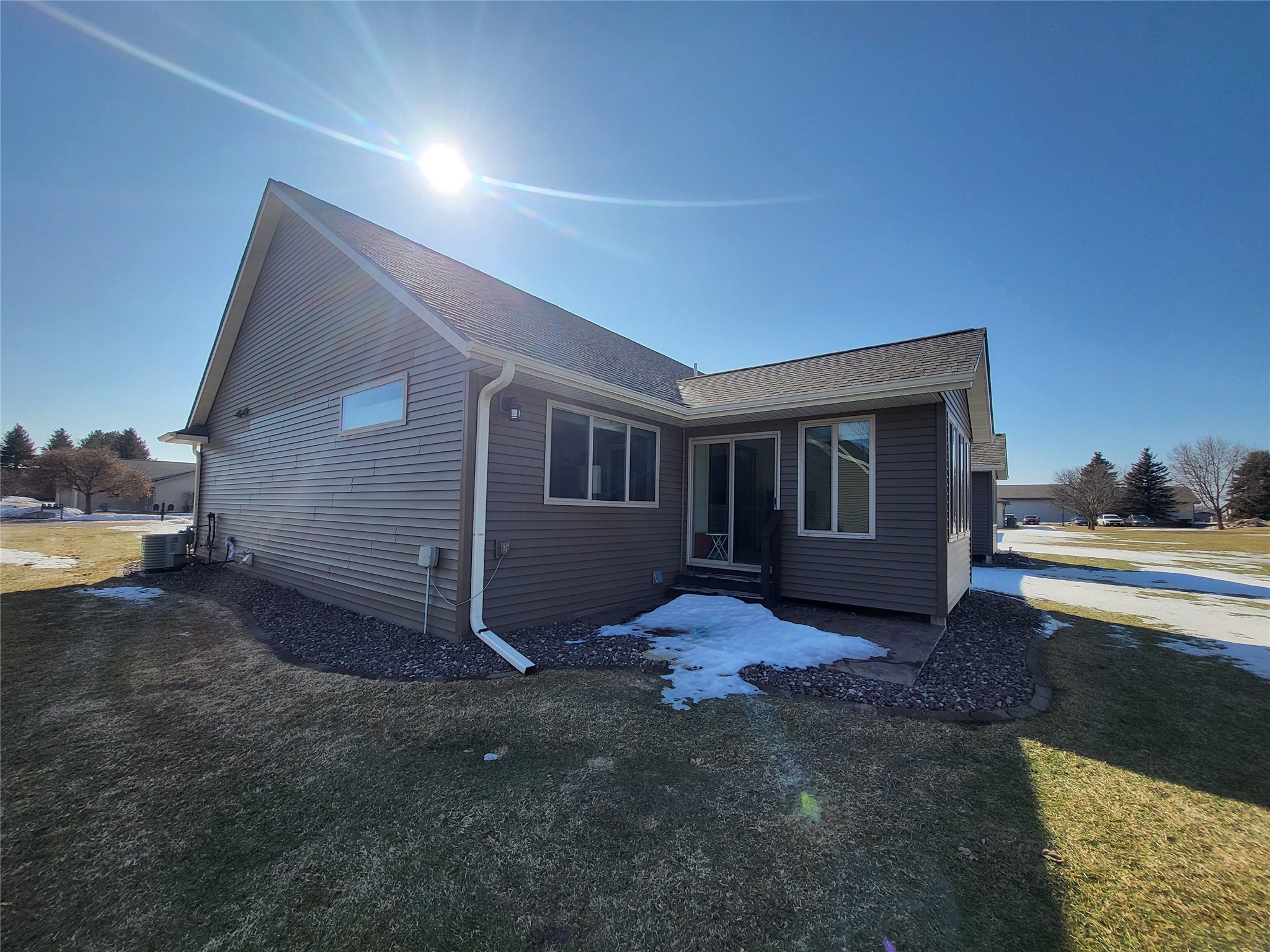 231 E Thomas Street Property Photo 4