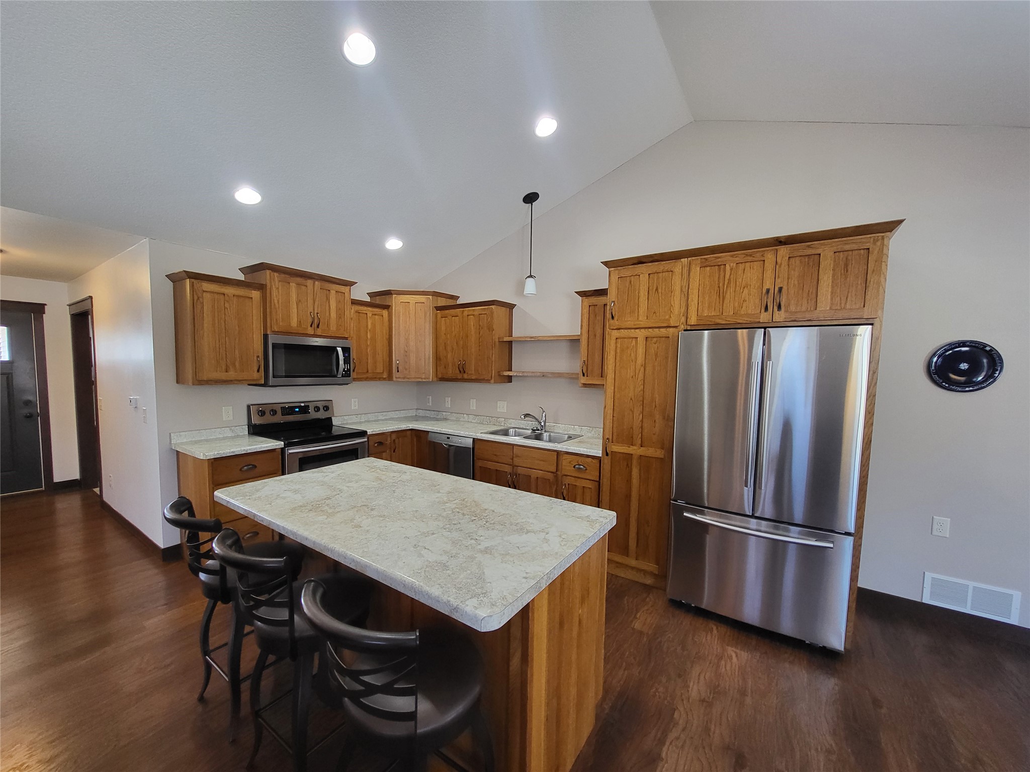 231 E Thomas Street Property Photo 7