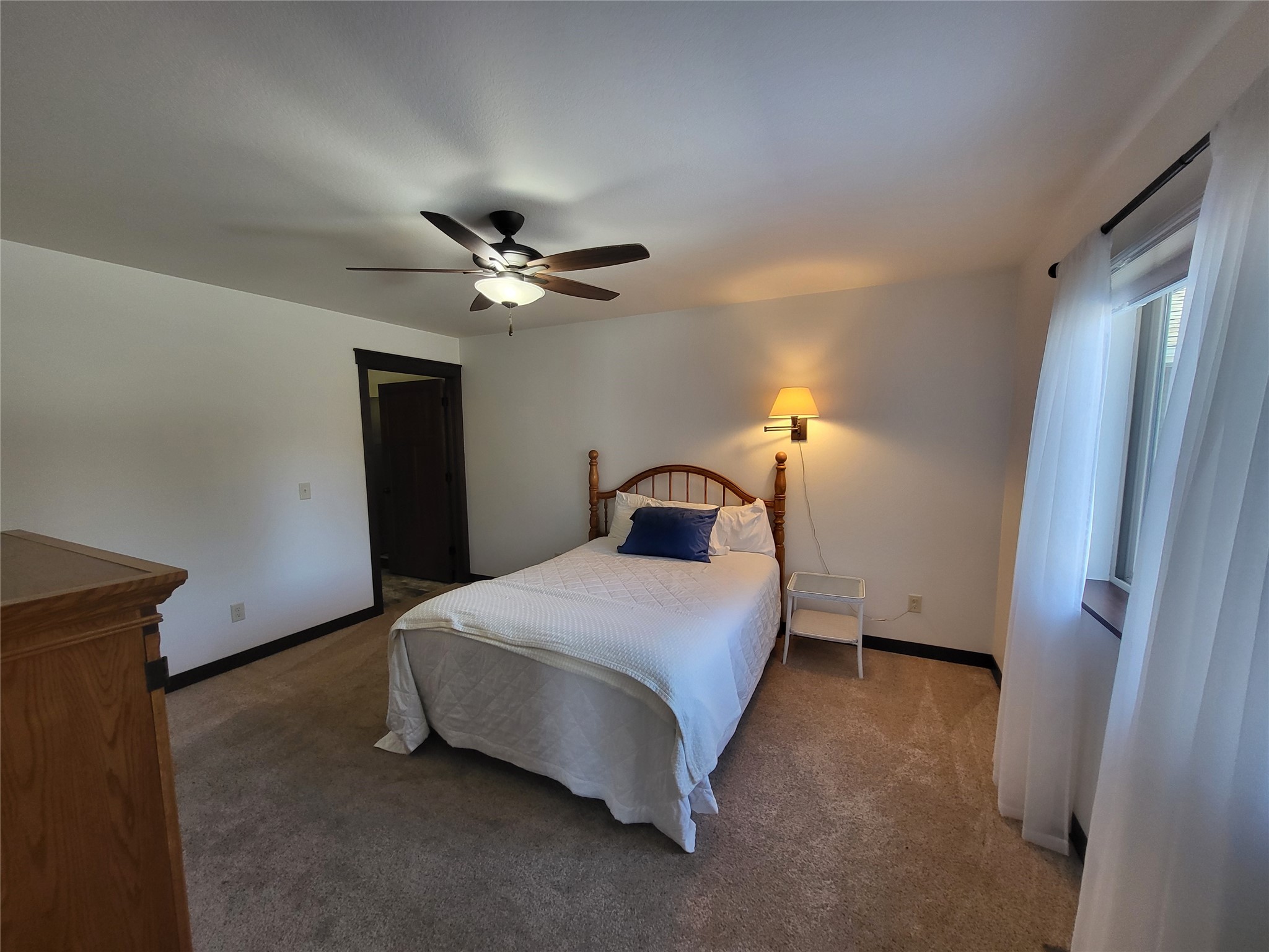 231 E Thomas Street Property Photo 20