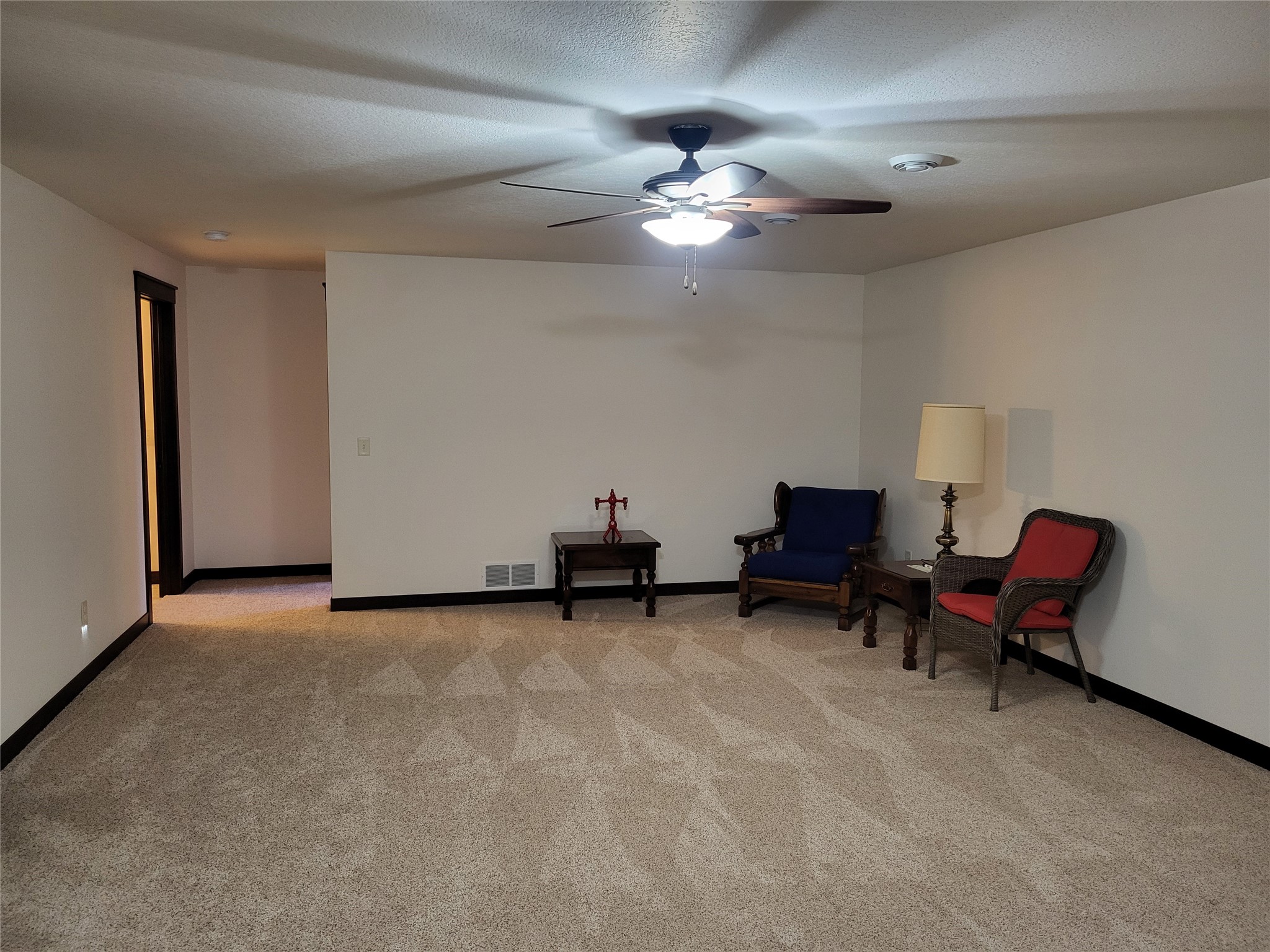231 E Thomas Street Property Photo 24