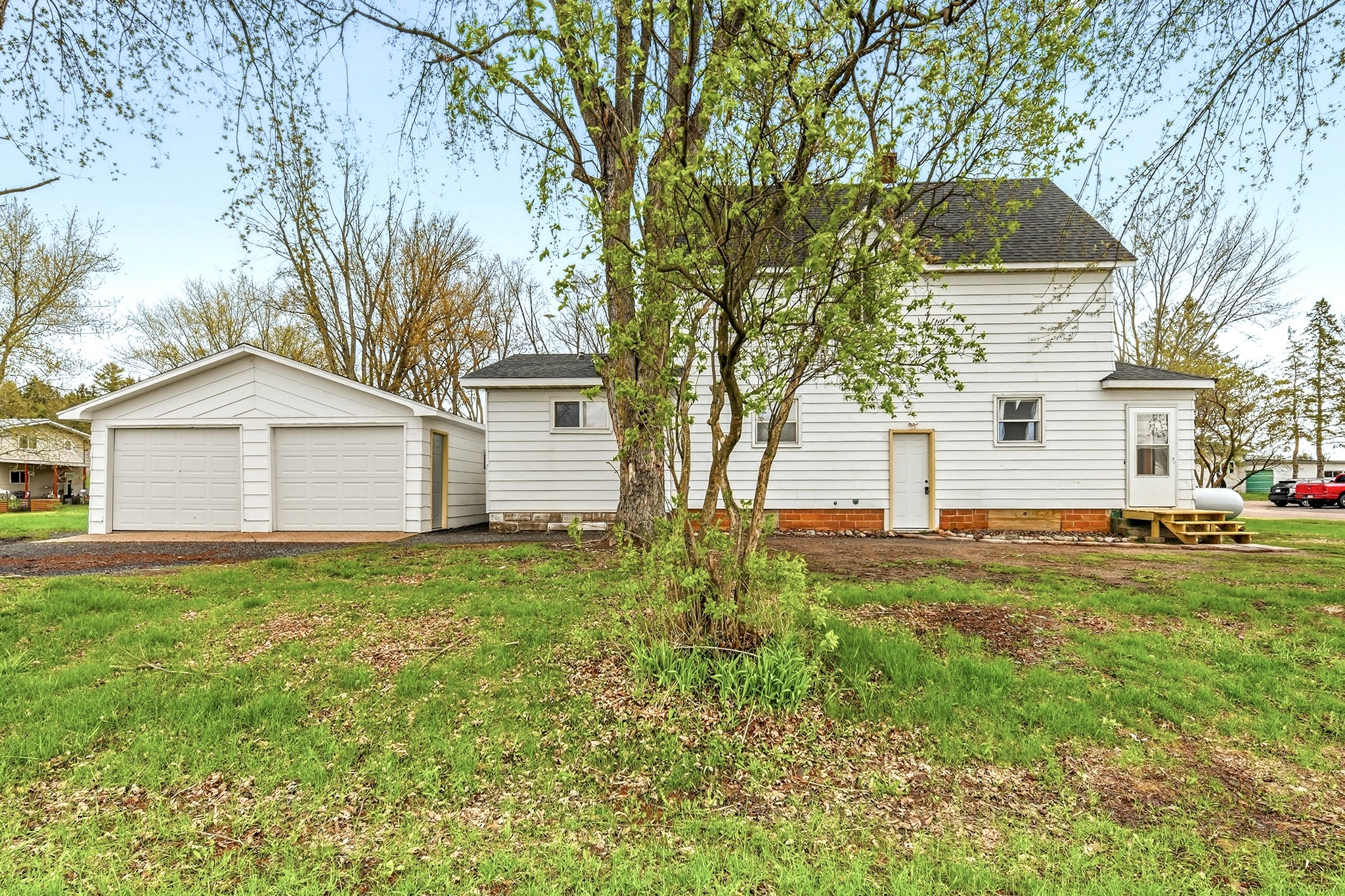105 E Crumb Street Property Photo 1