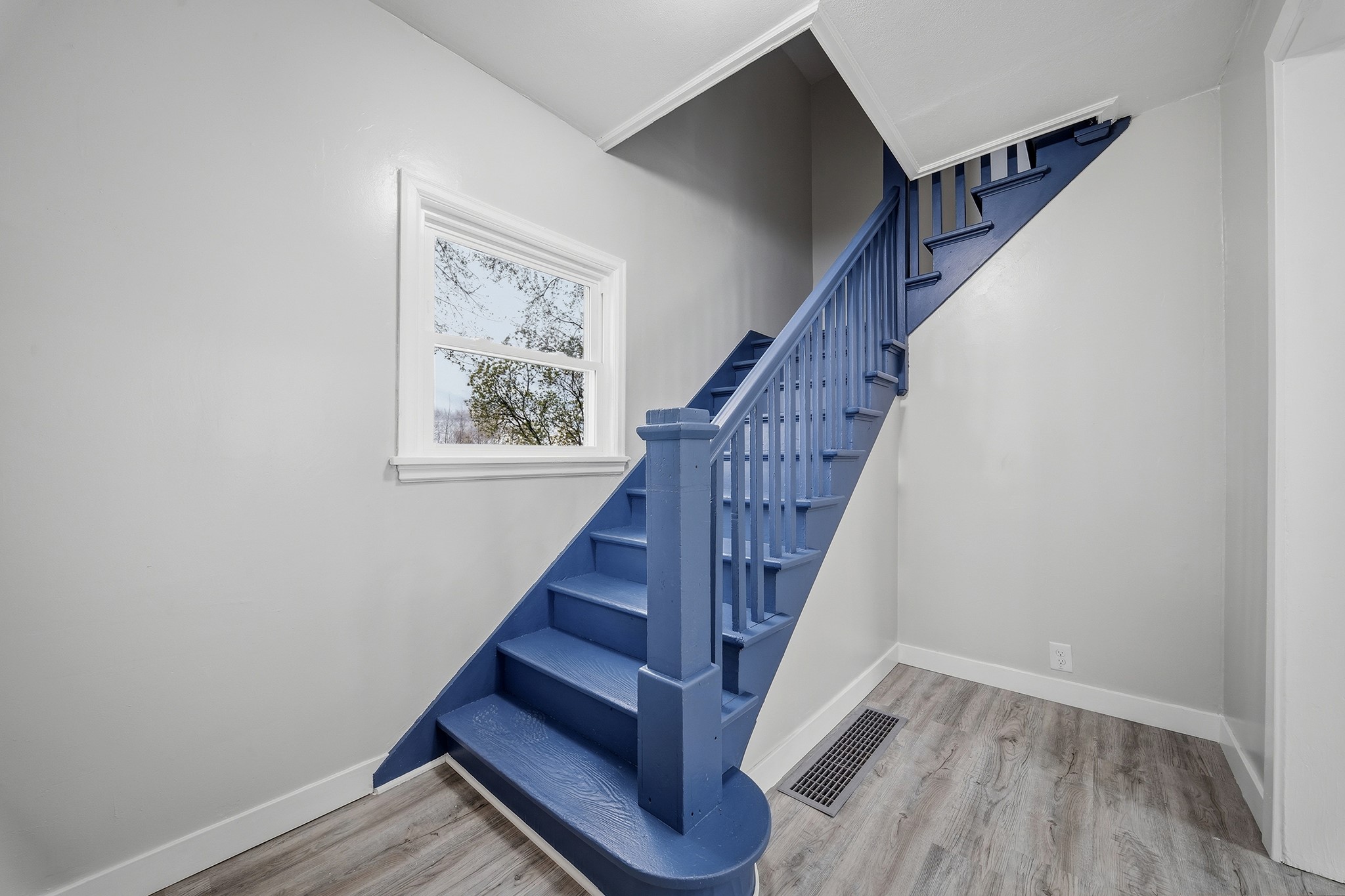 105 E Crumb Street Property Photo 16