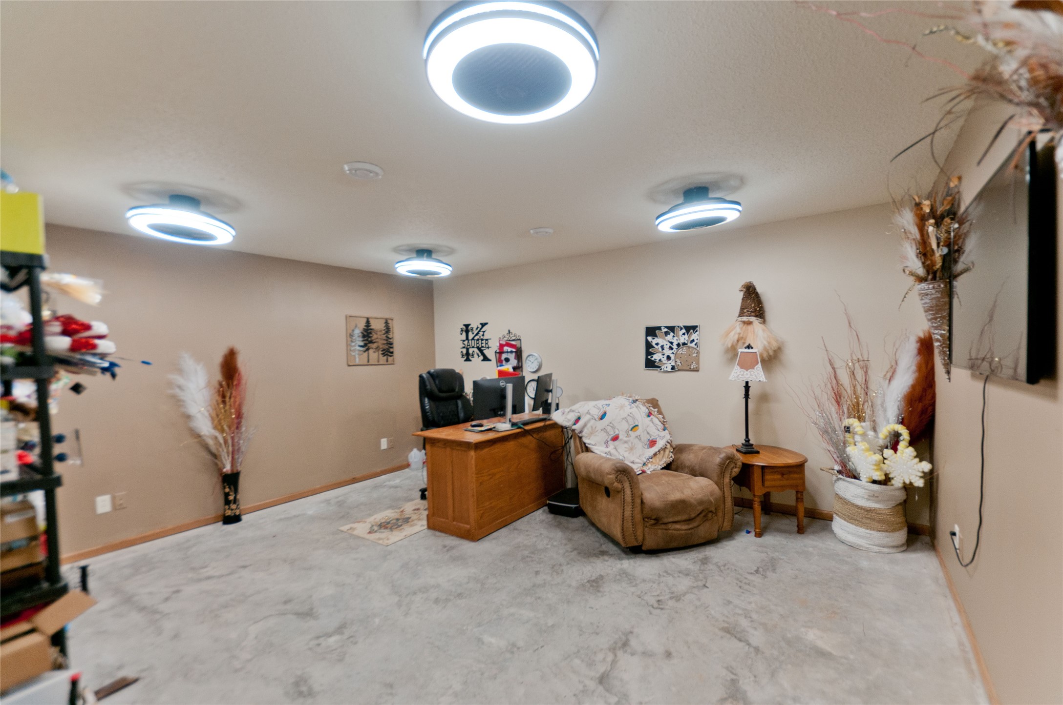 745 Diamond Lane Property Photo 37