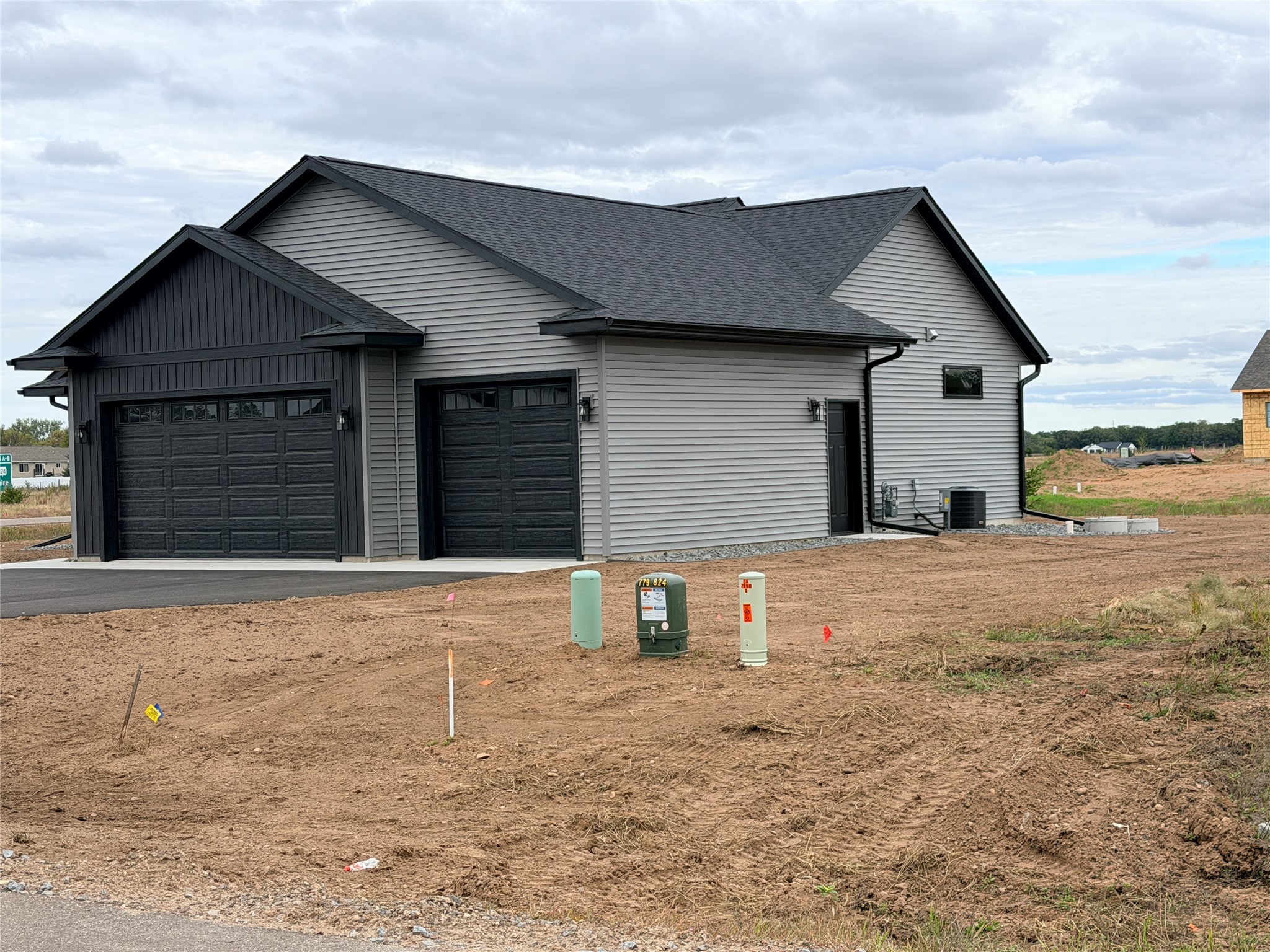 3675 112th Street Property Photo 2