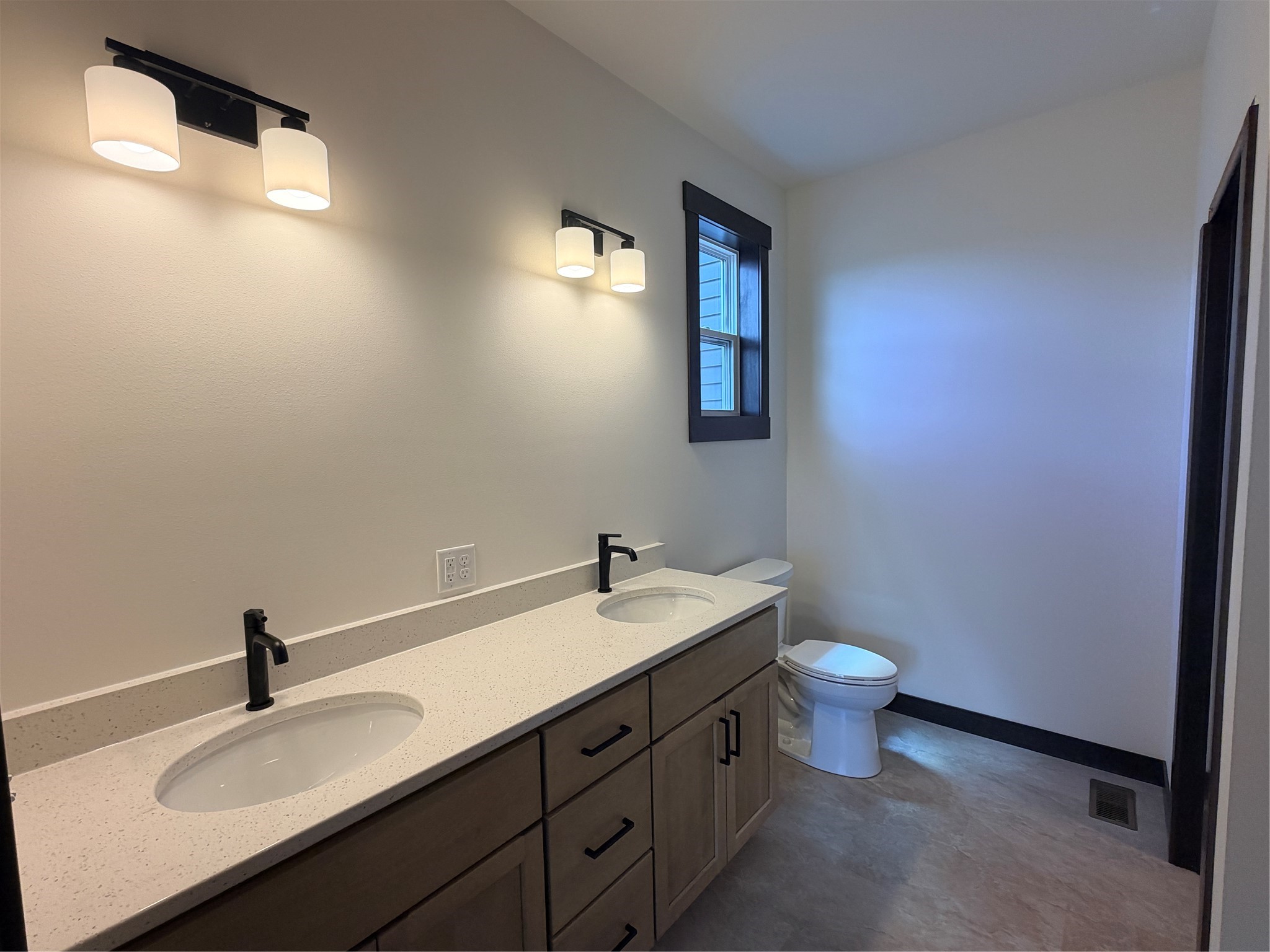 3502 112th Street Property Photo 14