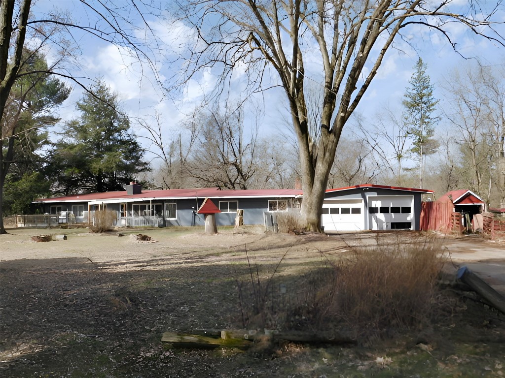 17257 W Ok Lane Property Photo 1
