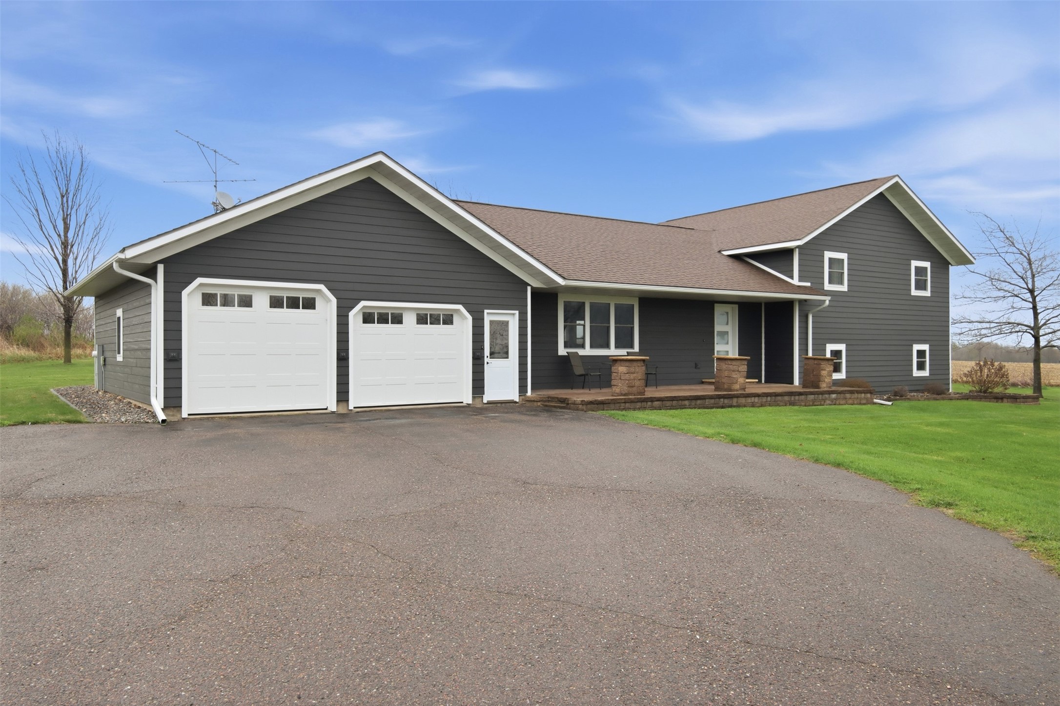 N15588 State Highway 73 Property Photo 1
