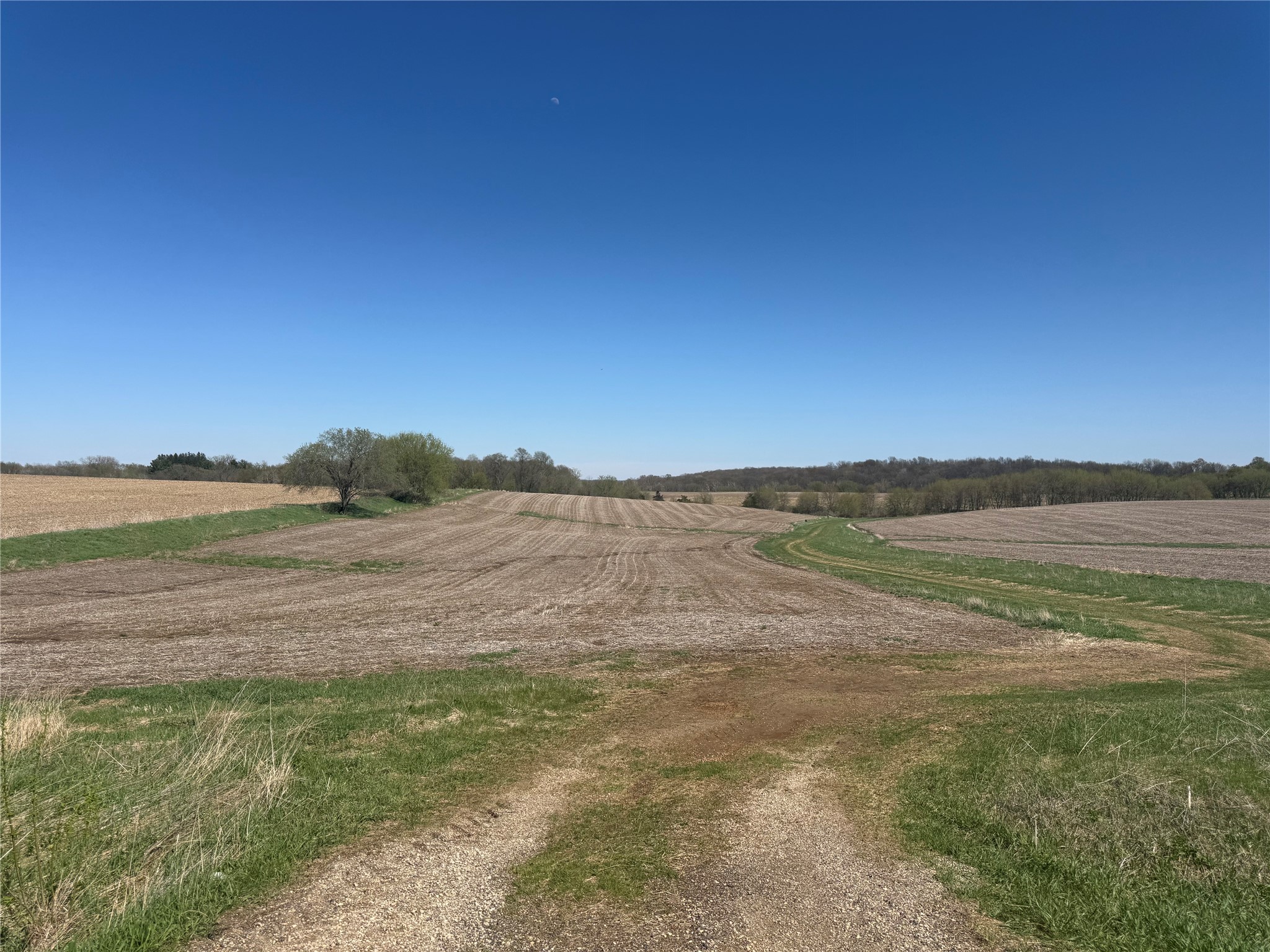 00 County Road Cc Property Photo 2