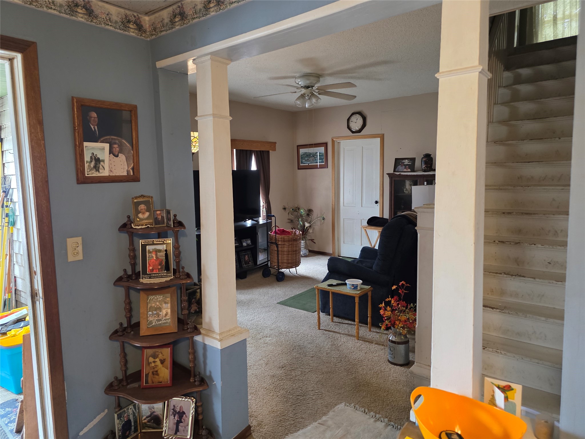 526 E Murray Street Property Photo 6