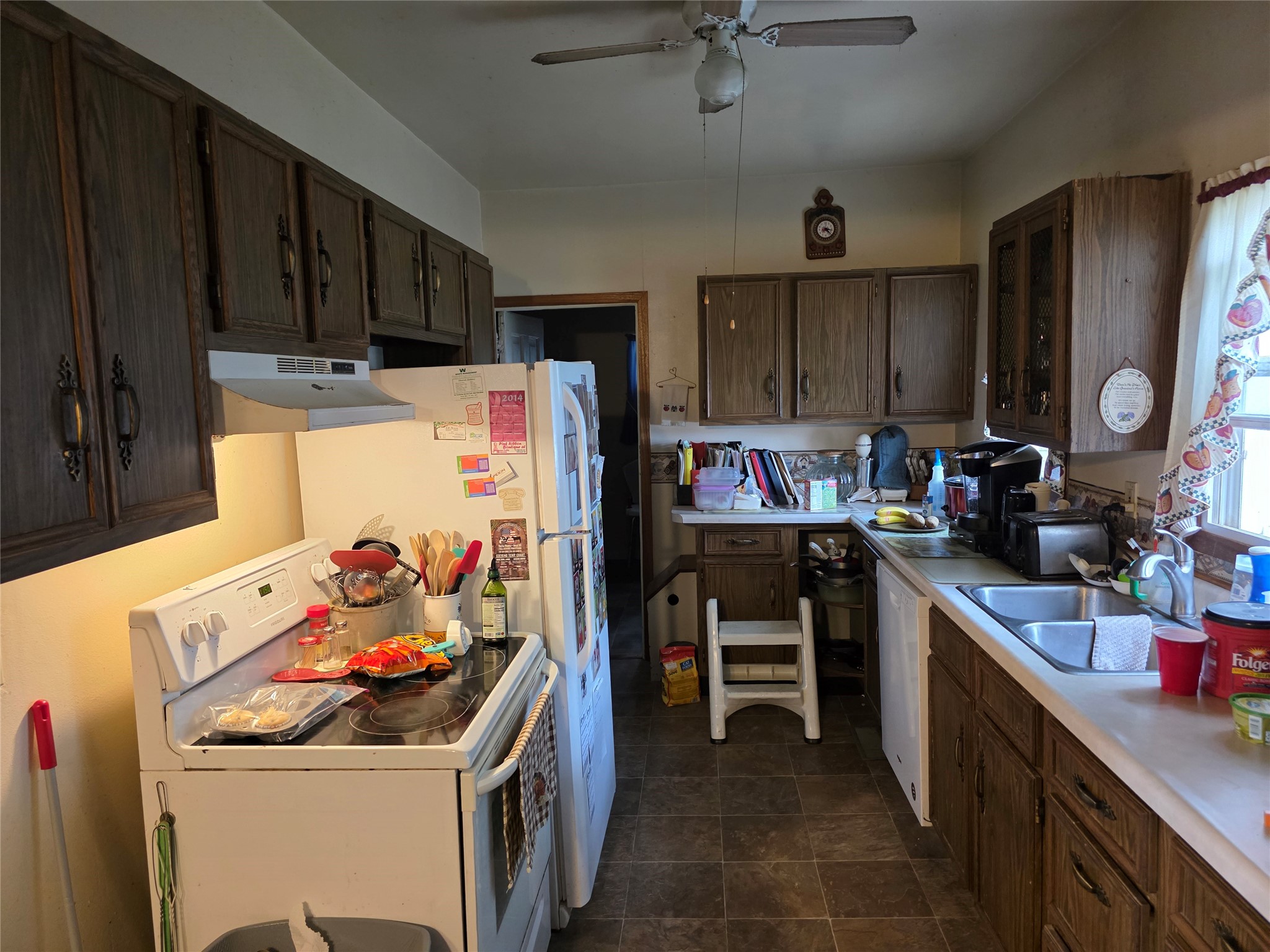 526 E Murray Street Property Photo 7