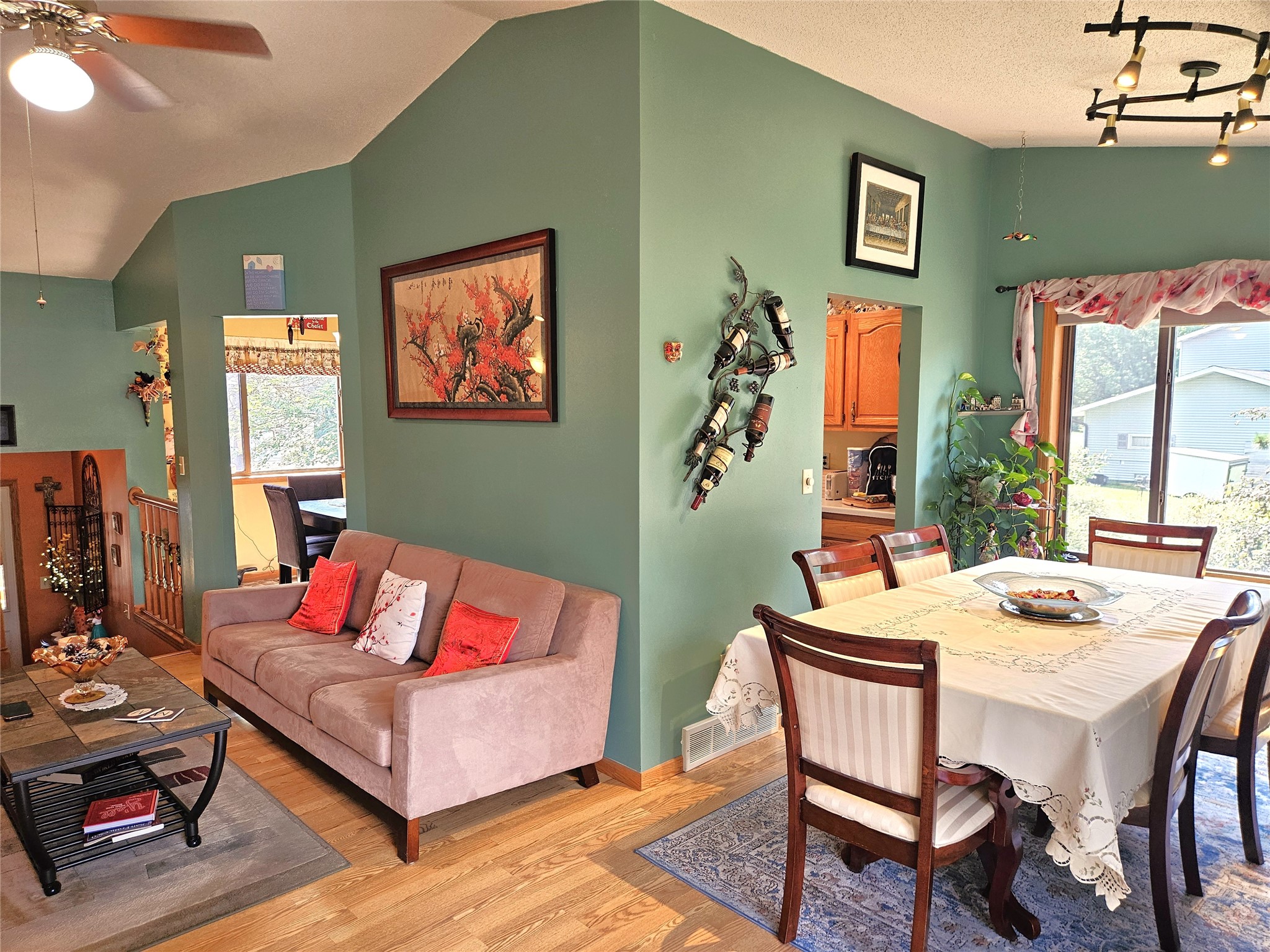 1896 22 3/4 Street Property Photo 23