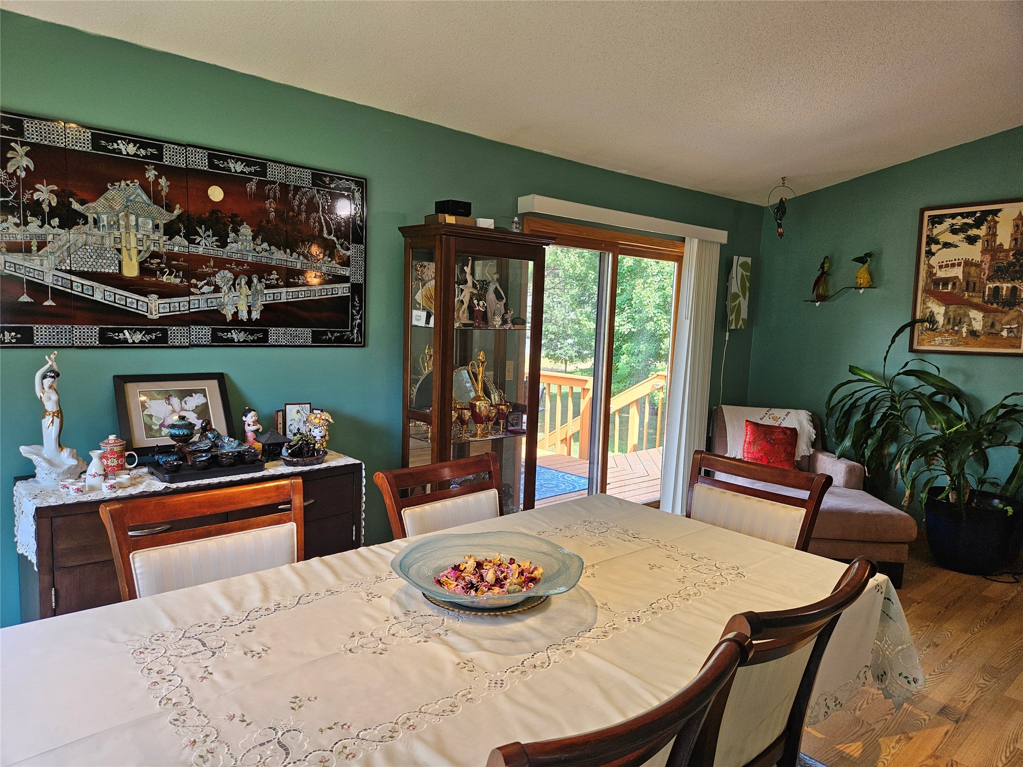 1896 22 3/4 Street Property Photo 28
