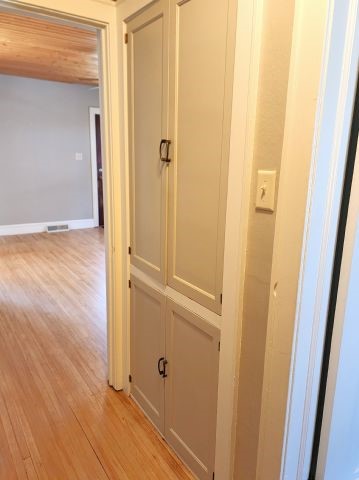 143 Maple Street E Property Photo 27