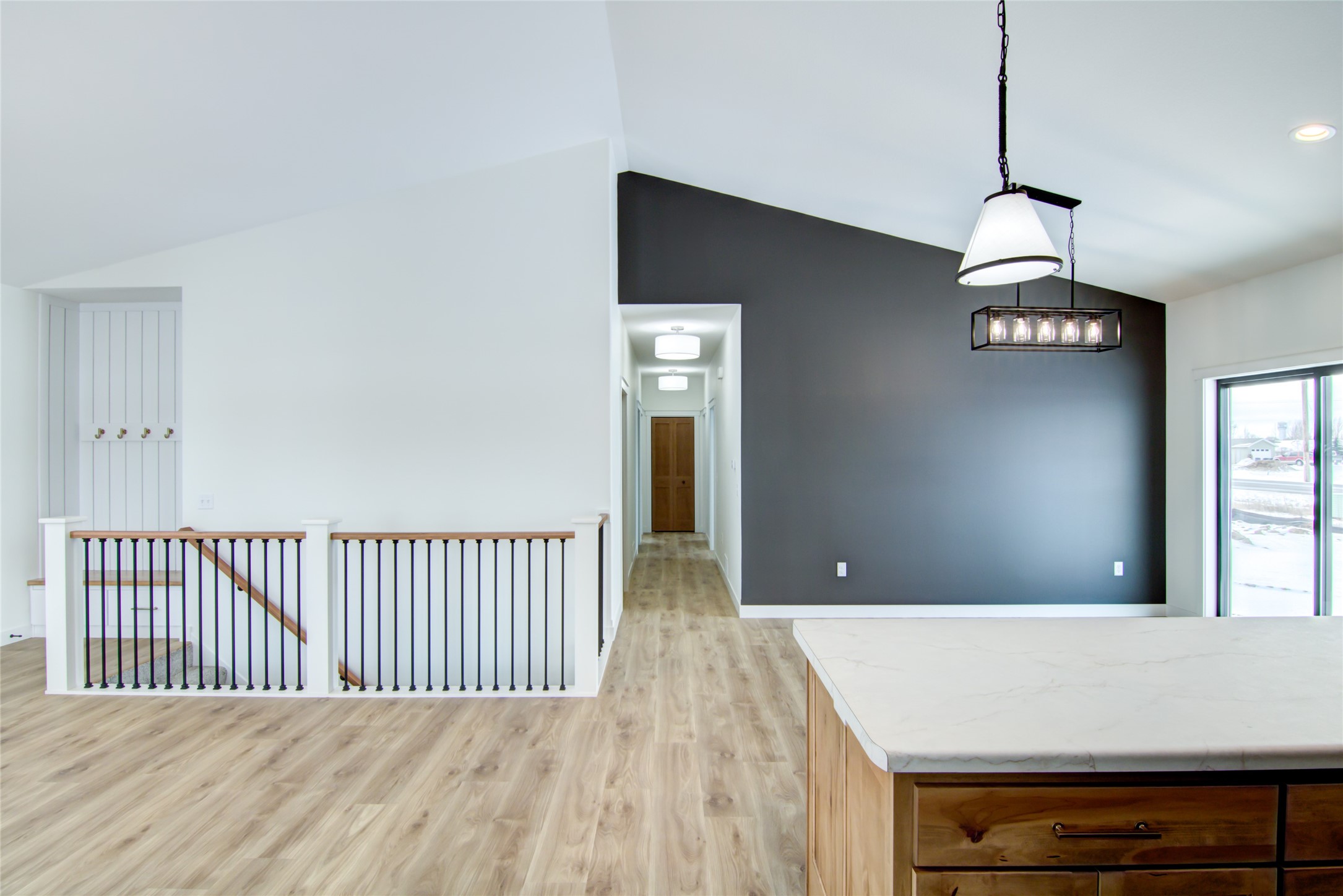 3647 114th Street Property Photo 9