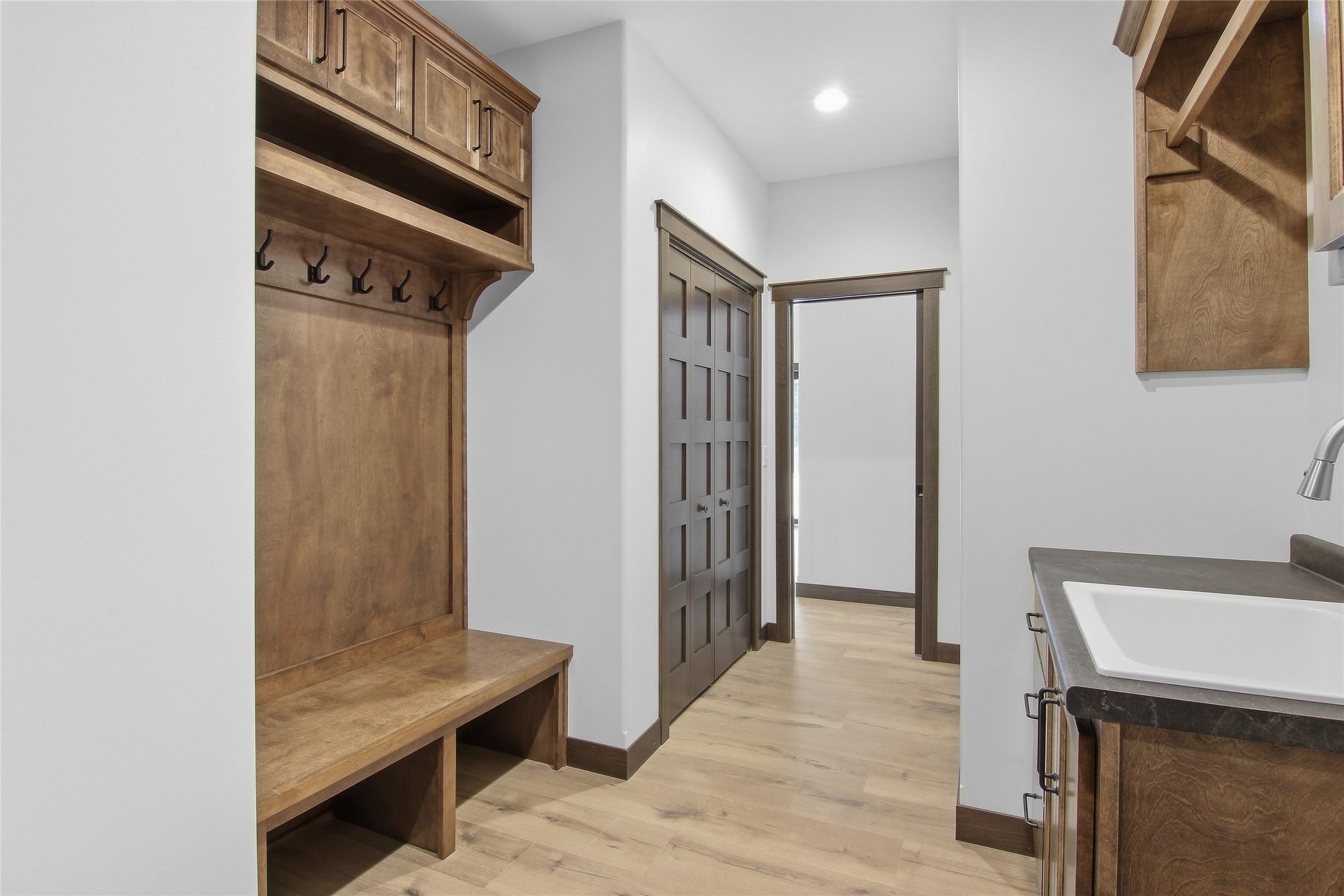 3647 114th Street Property Photo 16