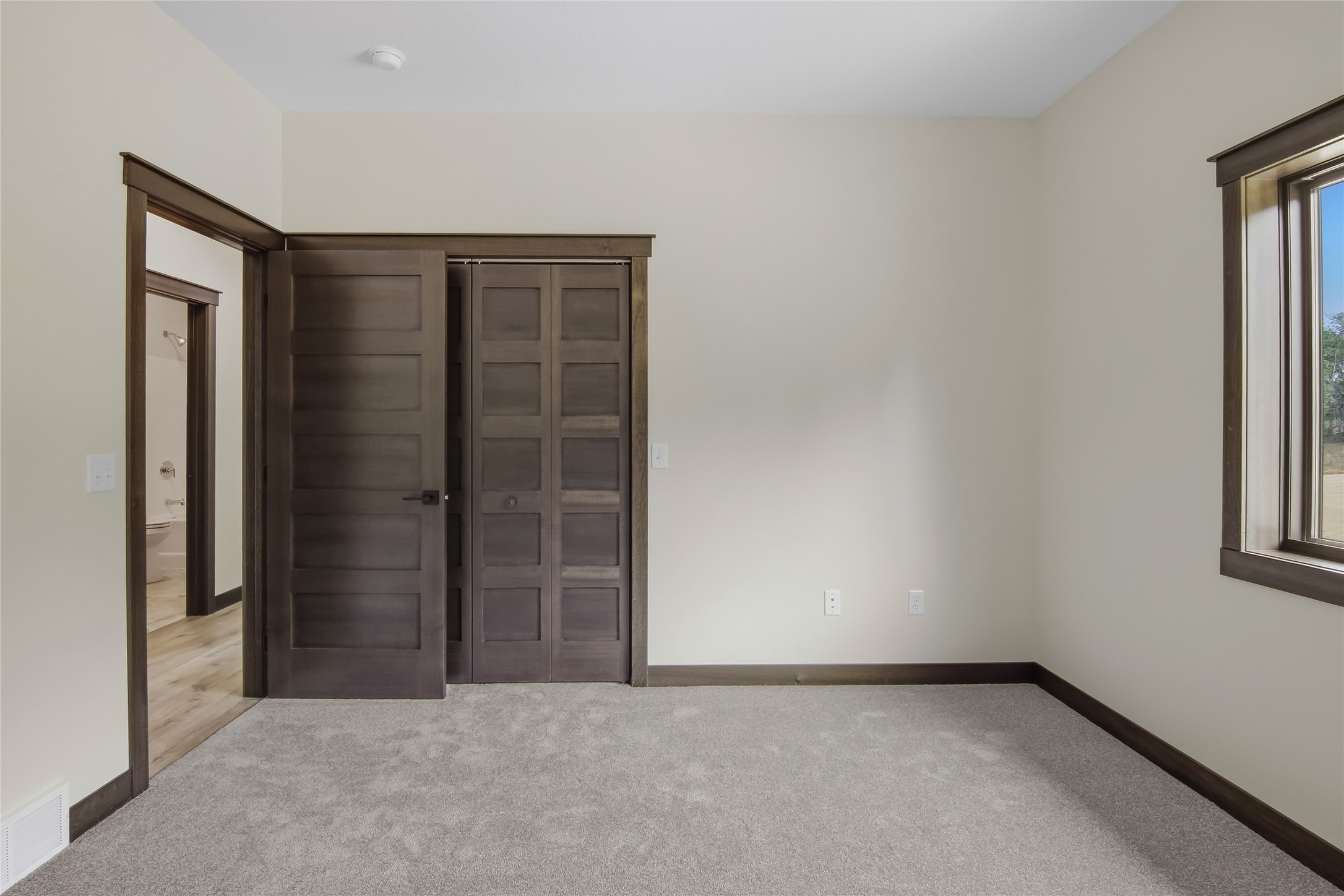 3647 114th Street Property Photo 23