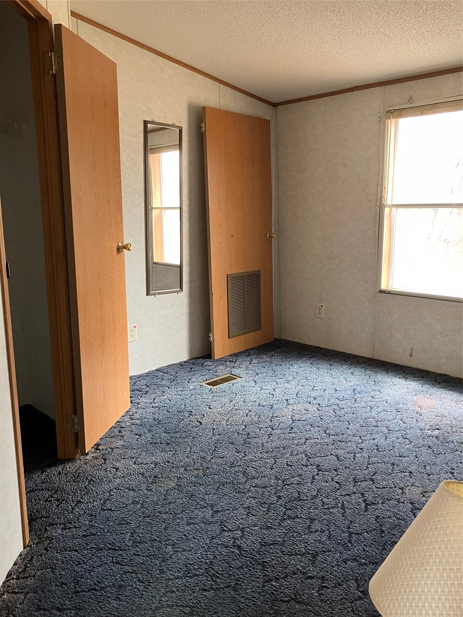 8027 State Road 70 Property Photo 14