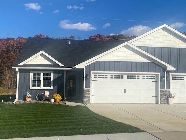 1443 Juniper Place Property Photo 1