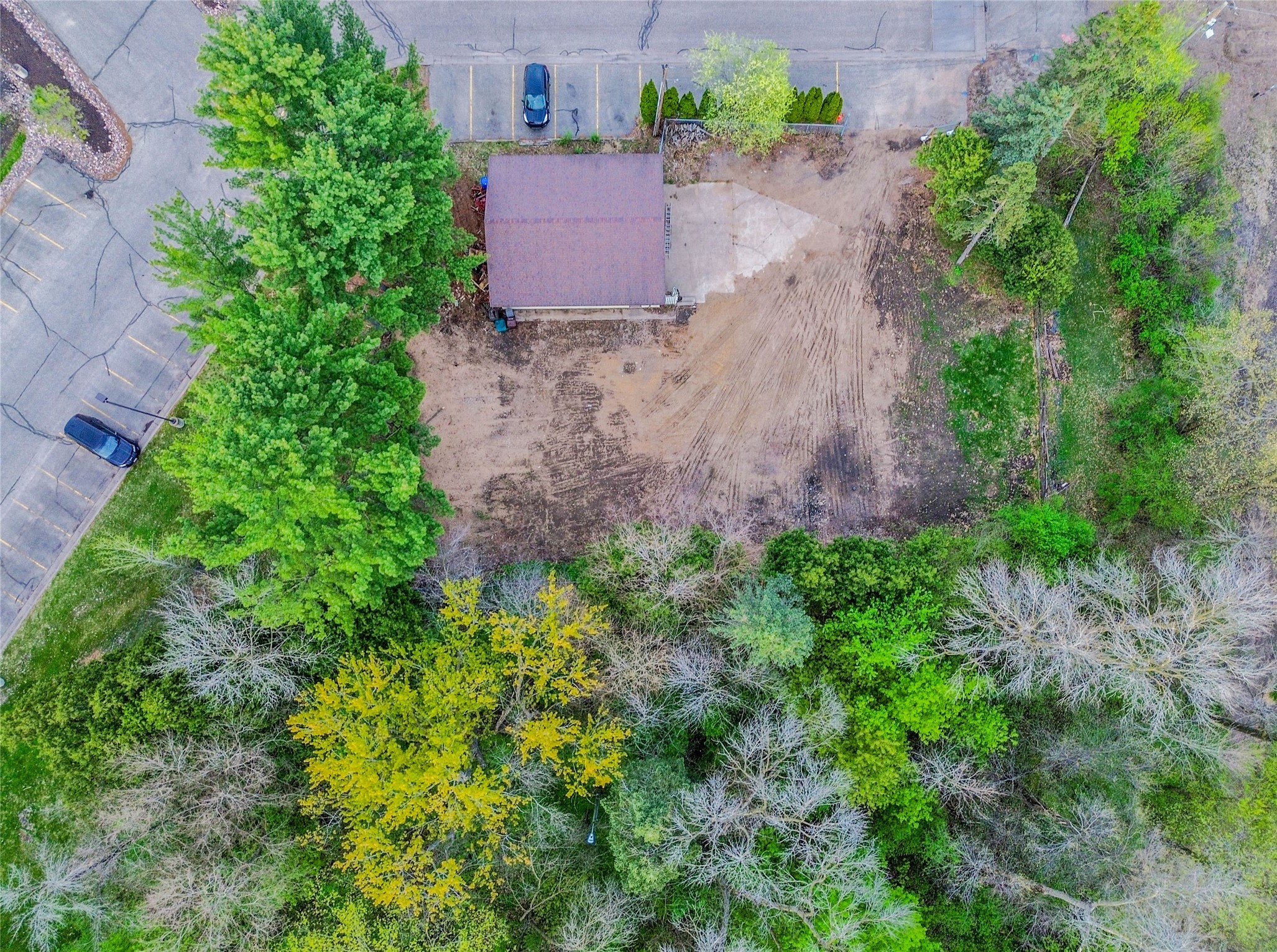 610 Randall Street Property Photo 14