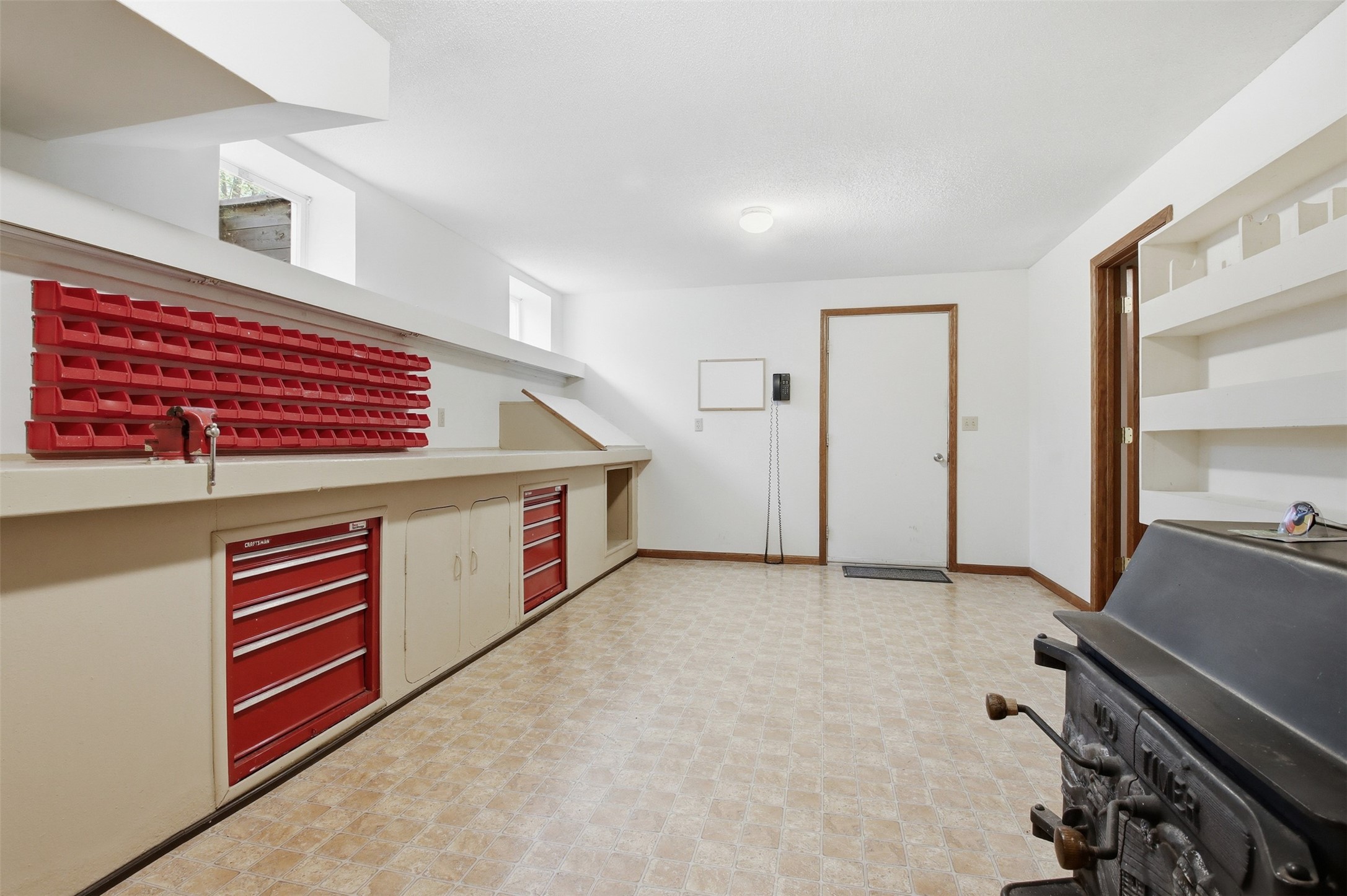 2932 Plum Tree Circle N Property Photo 35