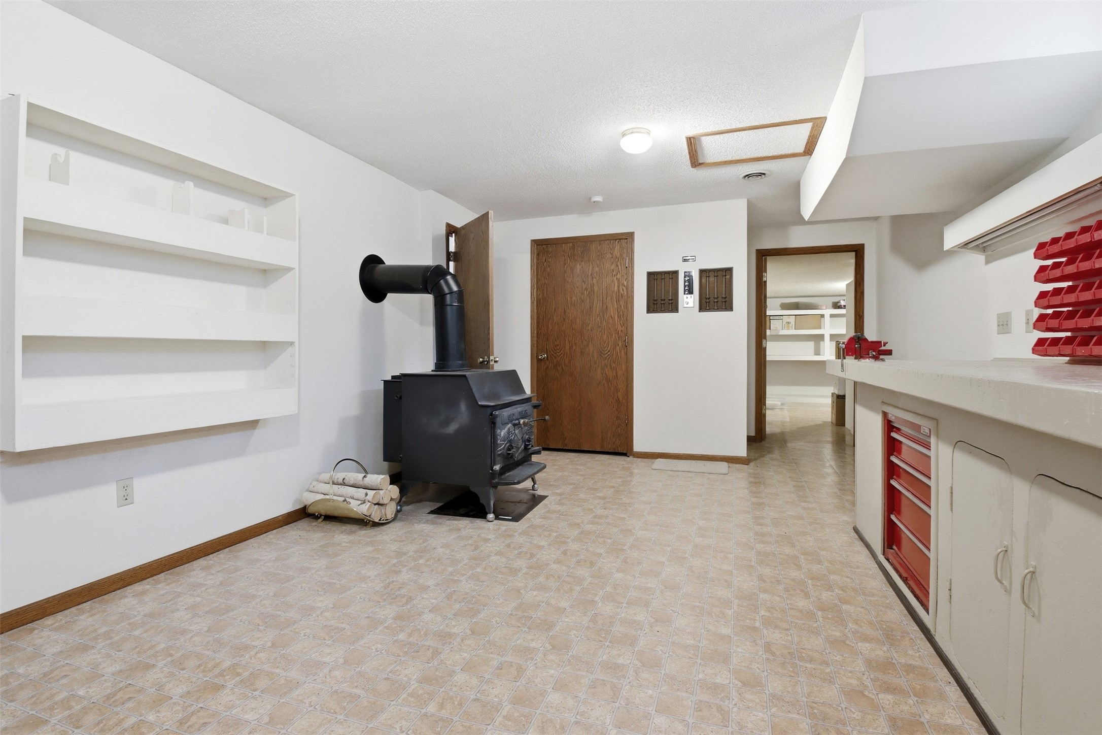 2932 Plum Tree Circle N Property Photo 36