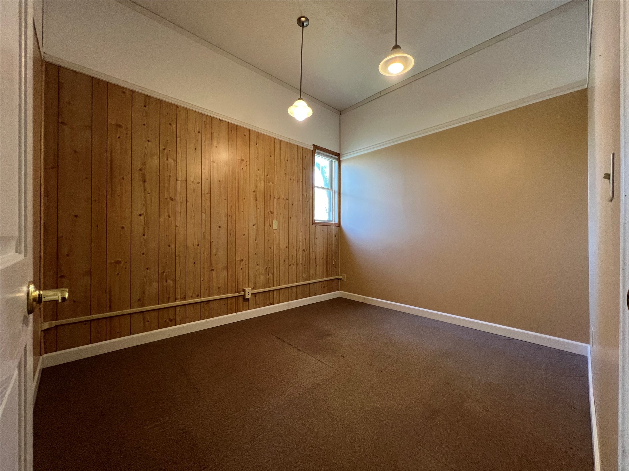 512 Bay Street Property Photo 13