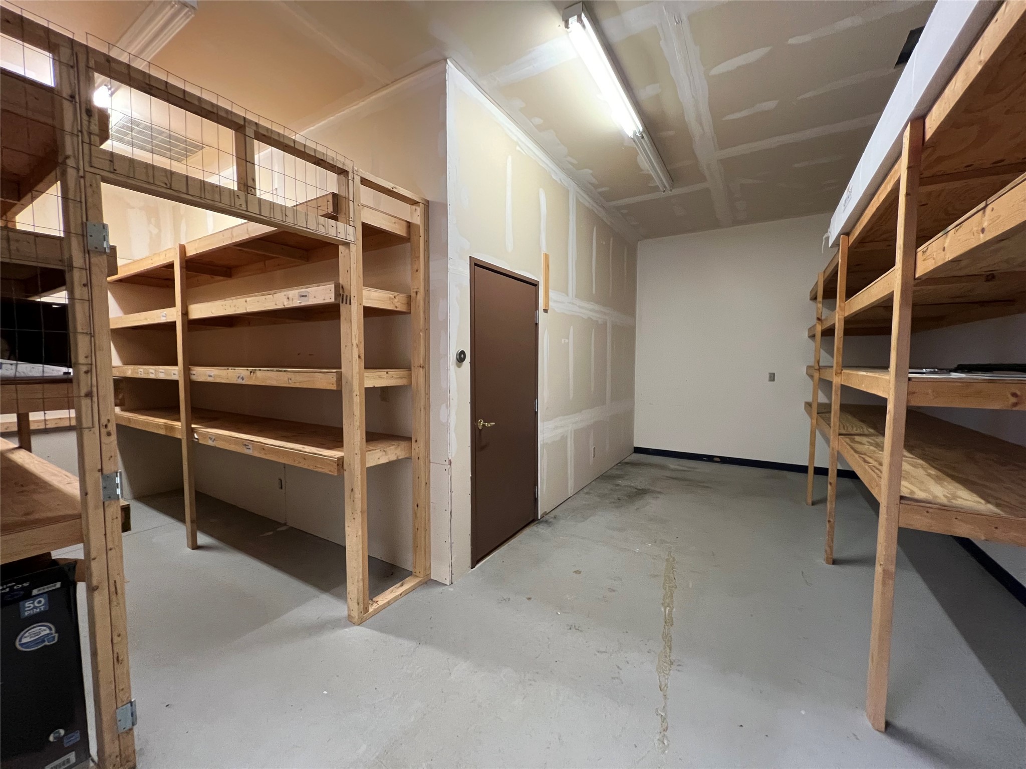 512 Bay Street Property Photo 24