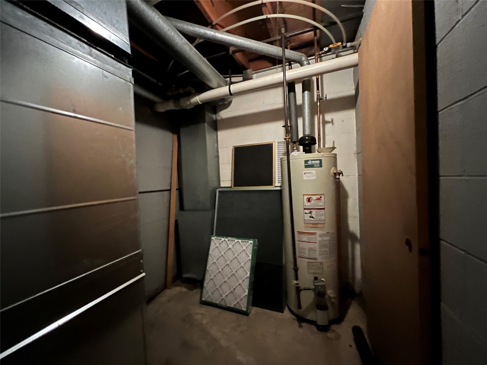 512 Bay Street Property Photo 28