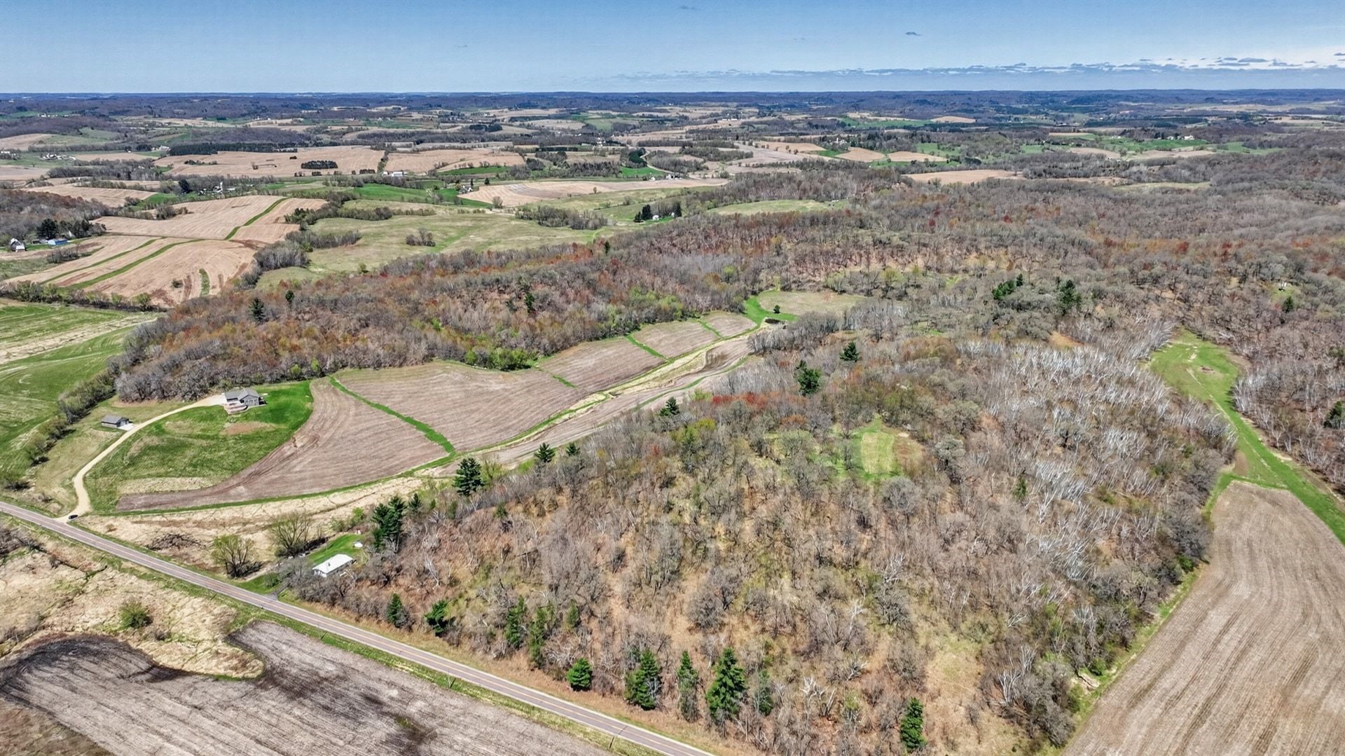 00 County Road P Property Photo 3