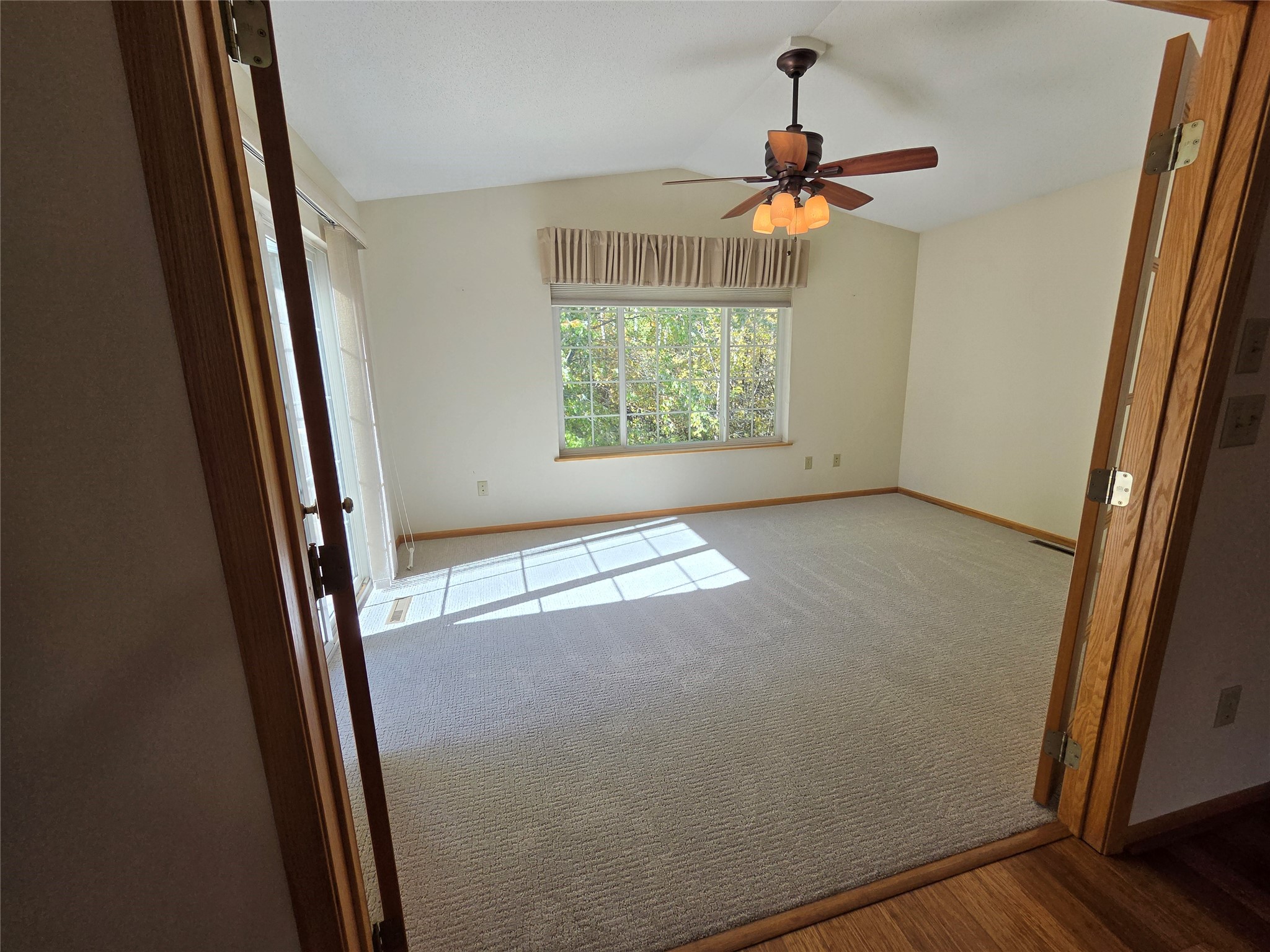 10547 N Grandview Lane Property Photo 12