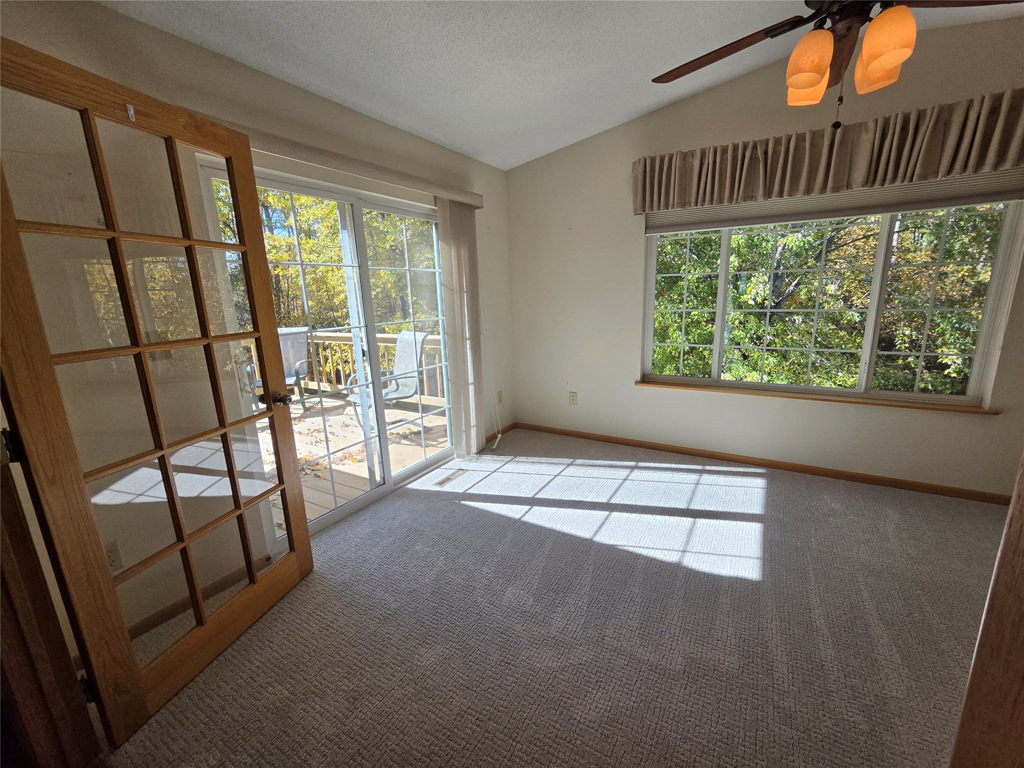 10547 N Grandview Lane Property Photo 13