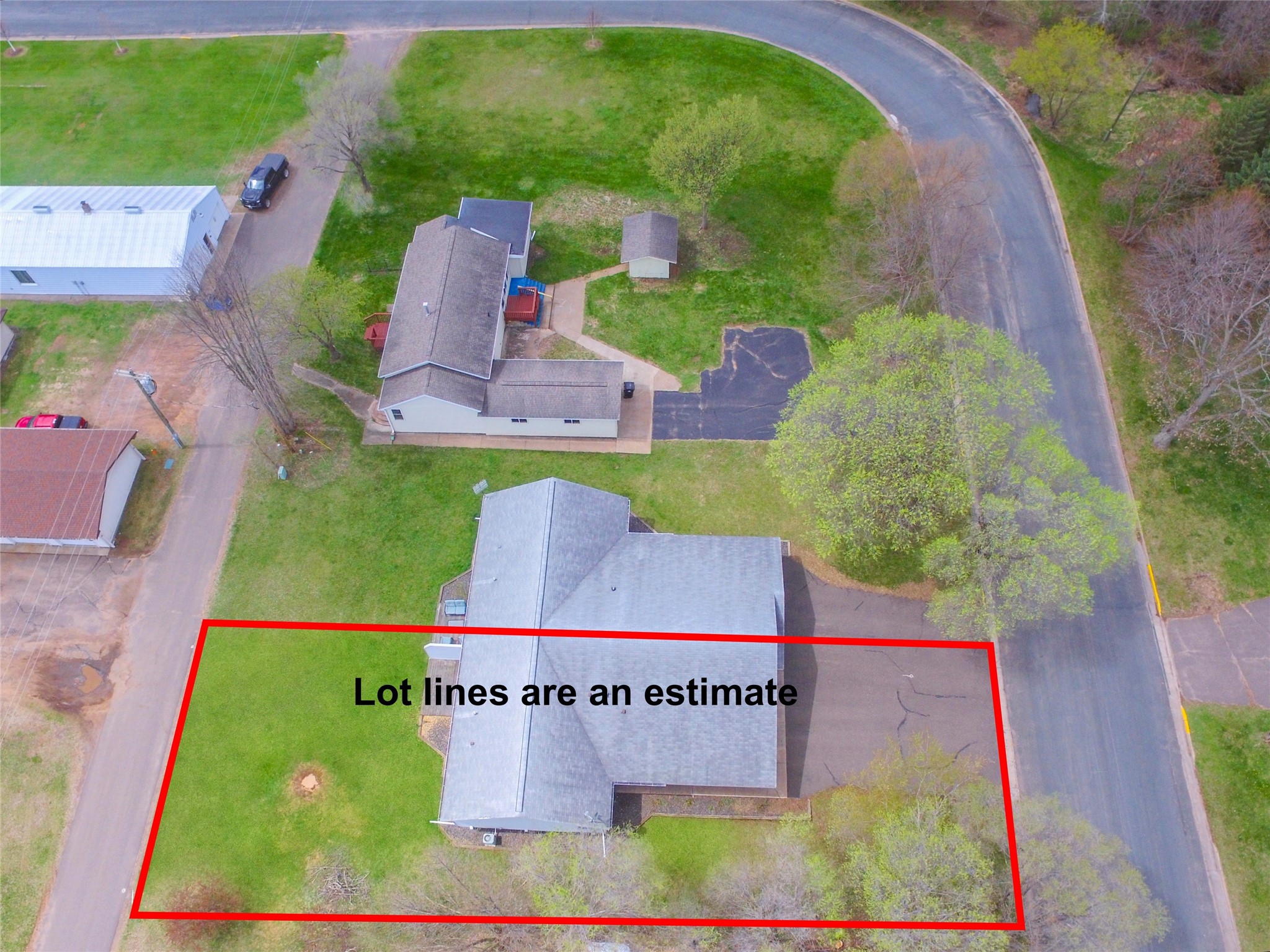 7721 Lake Street Property Photo 3