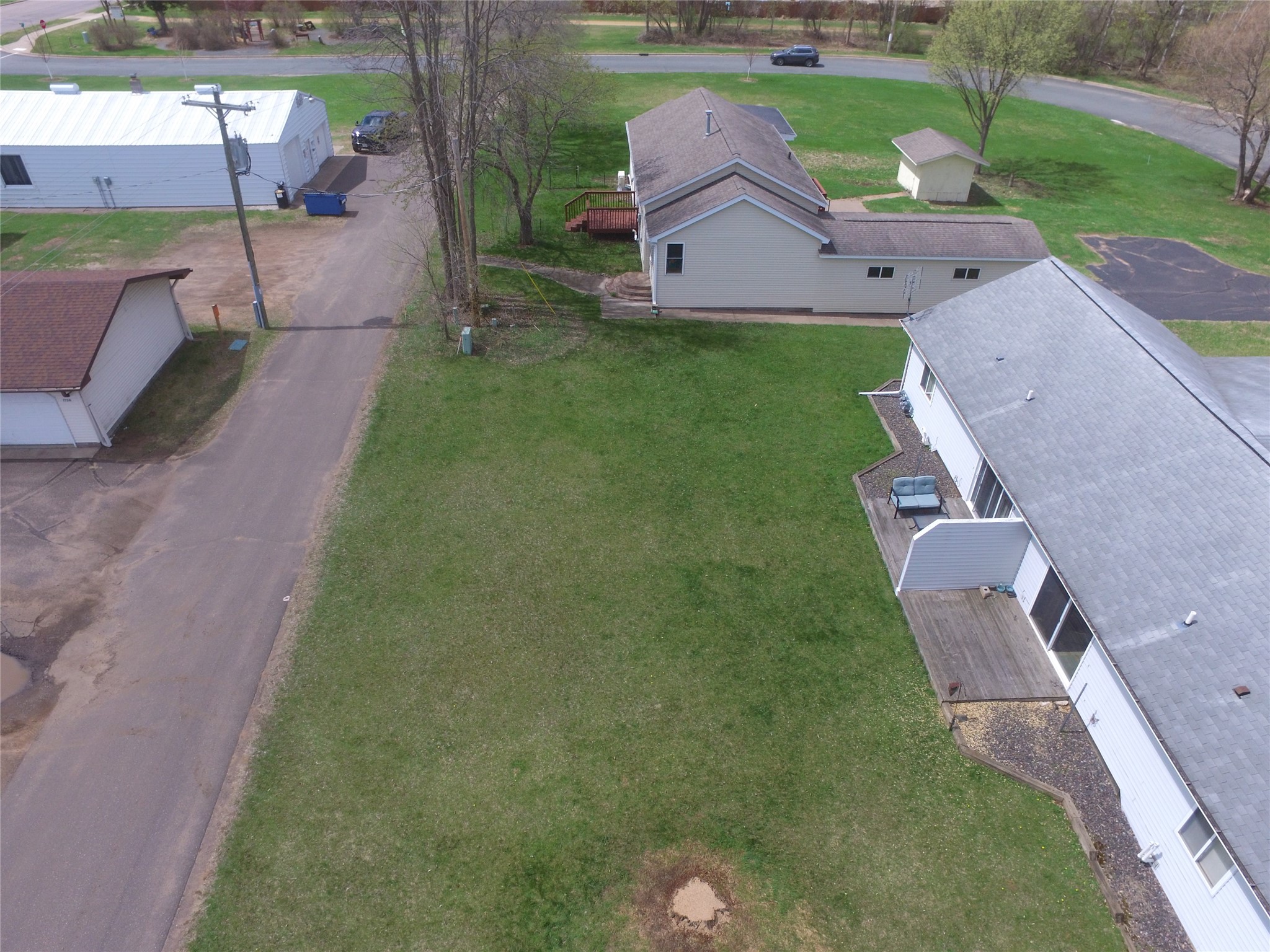 7721 Lake Street Property Photo 16