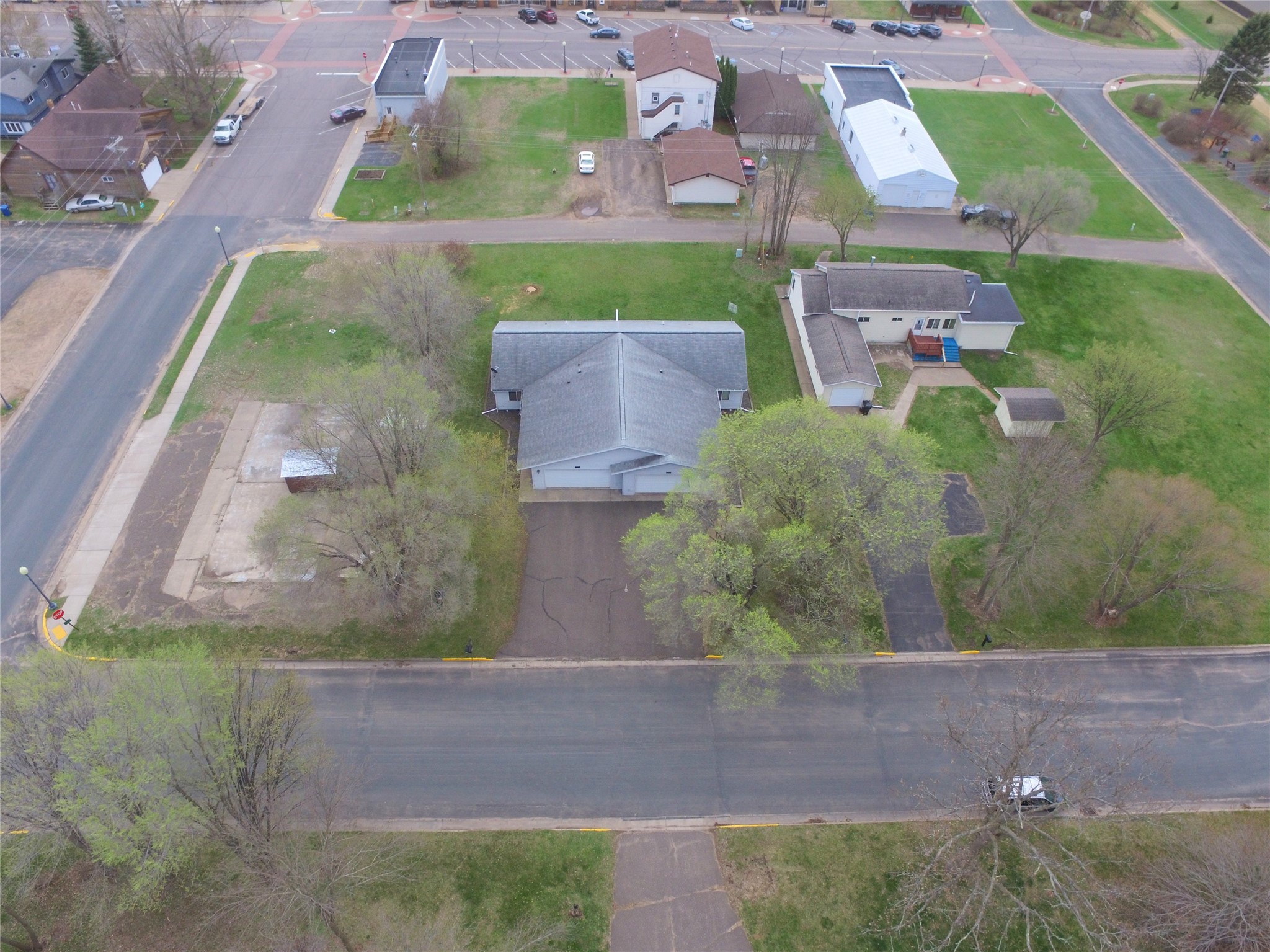 7721 Lake Street Property Photo 34