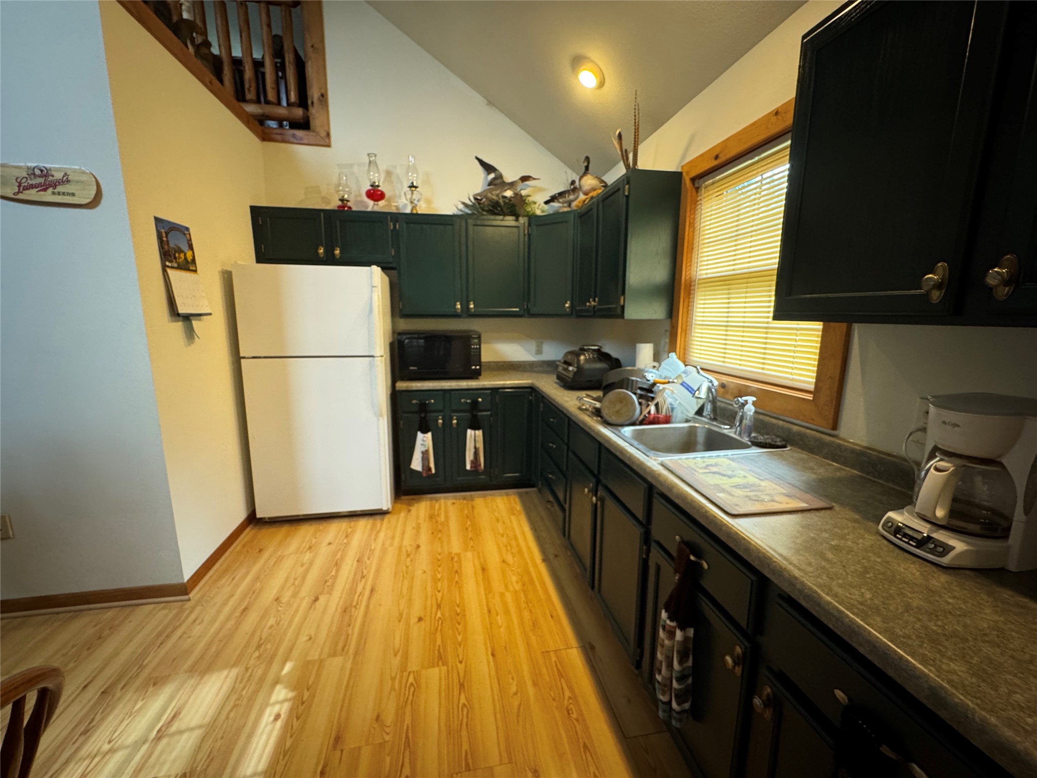 8225 N Blaisdell Lake Road Property Photo 8