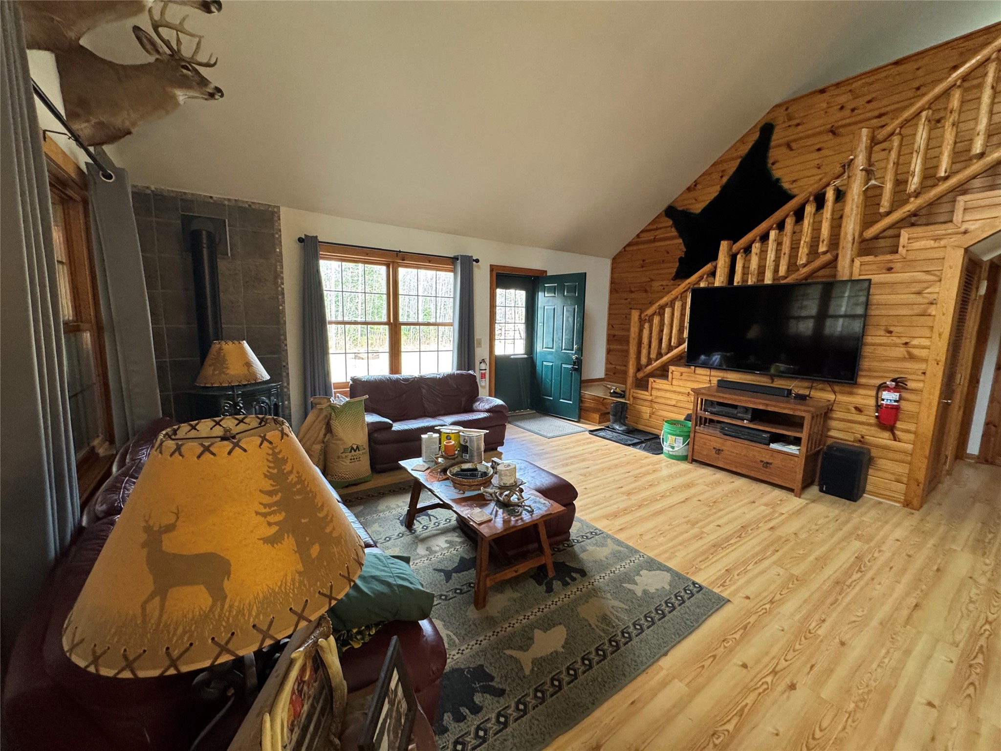 8225 N Blaisdell Lake Road Property Photo 12