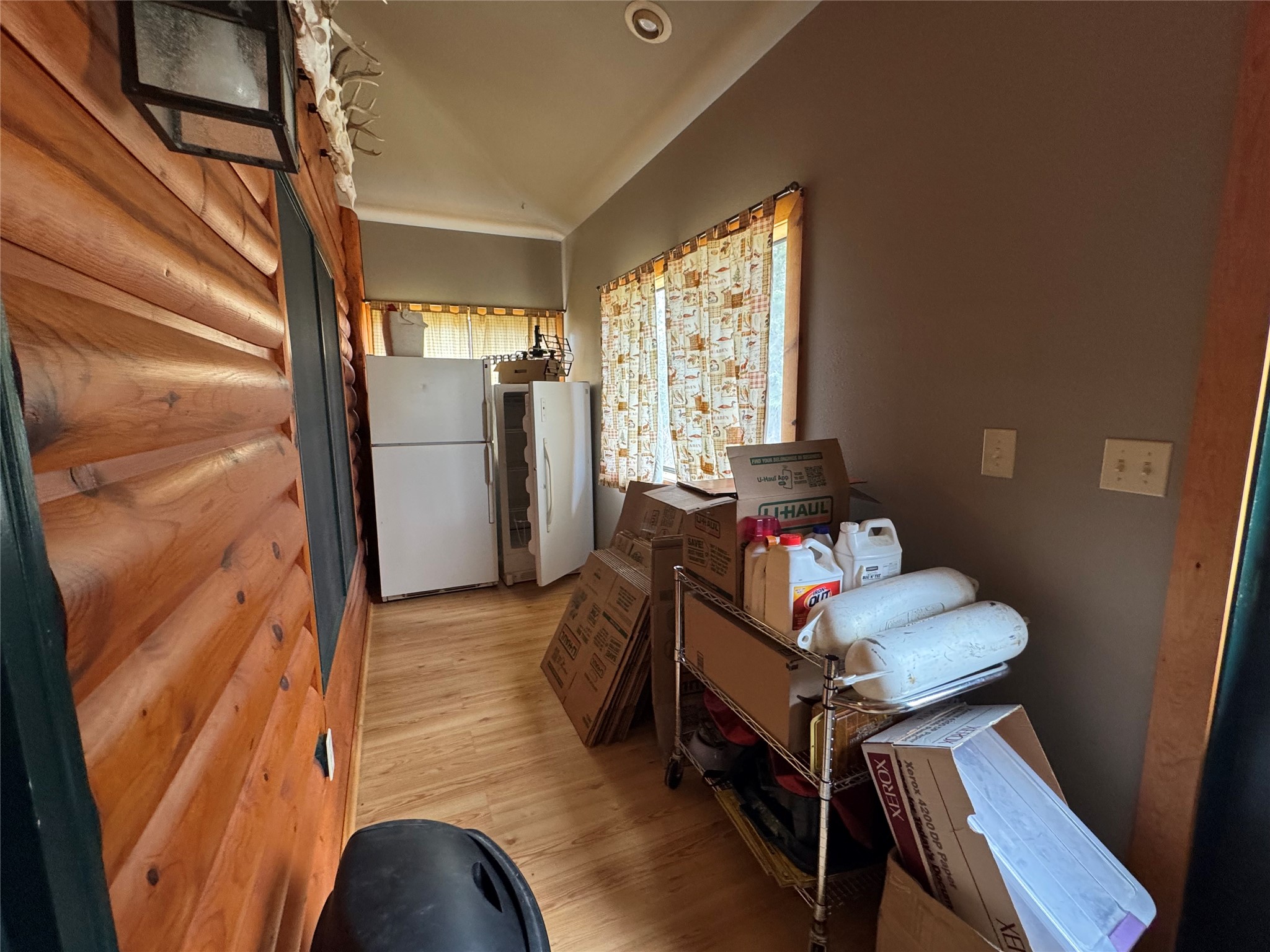 8225 N Blaisdell Lake Road Property Photo 25