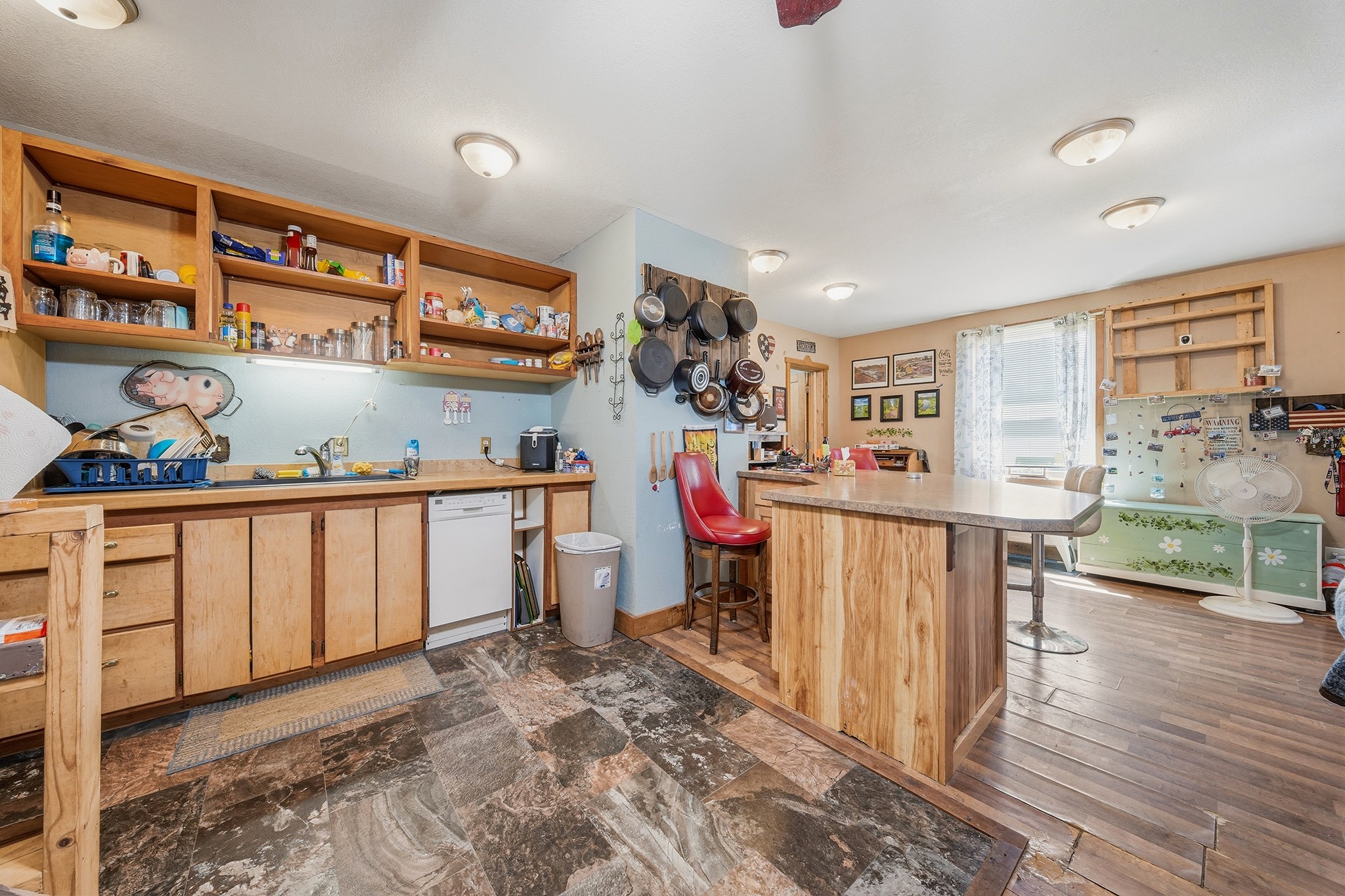 1600797 Property Photo 35